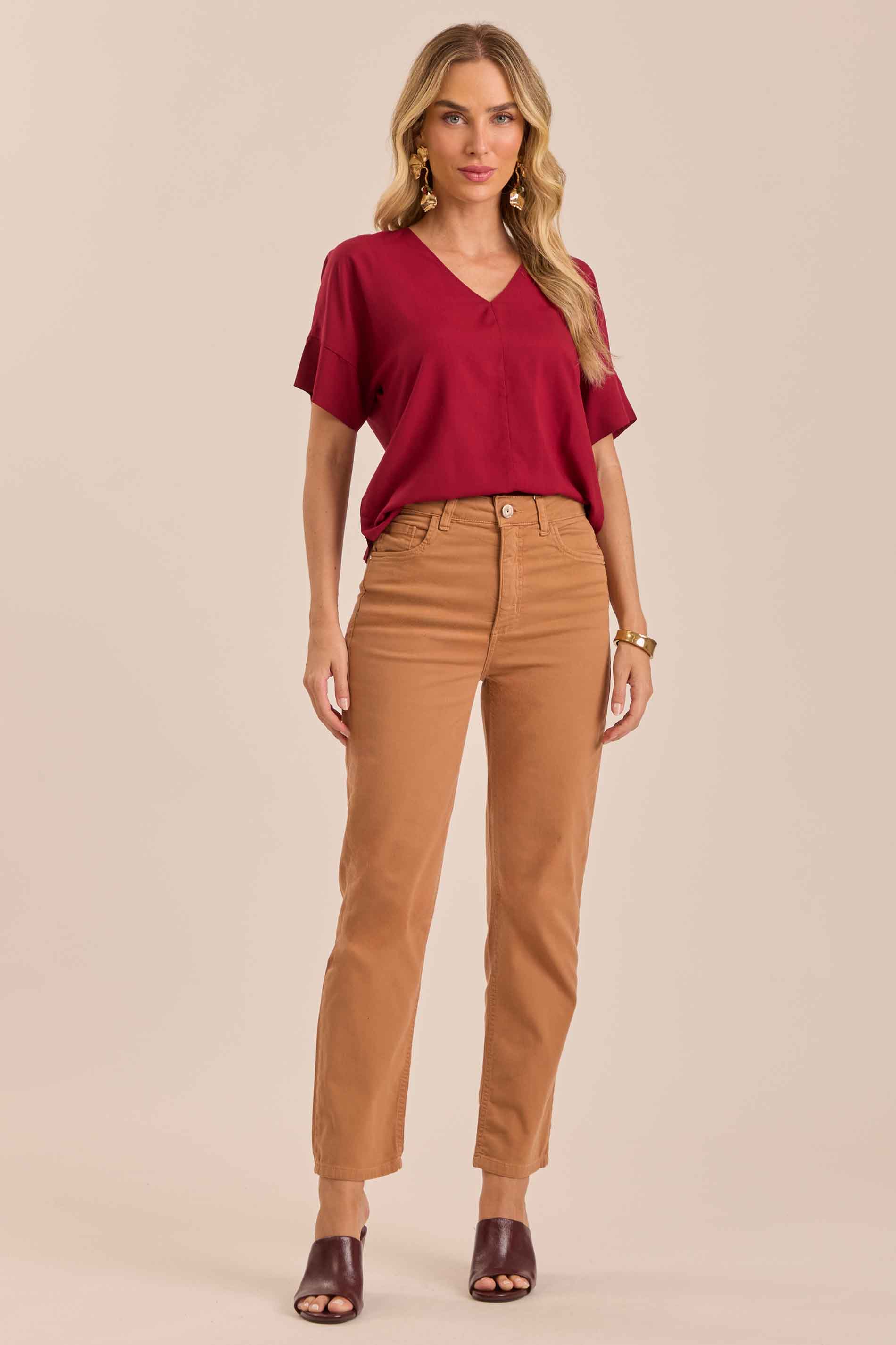 Blusa Soft Garden com Decote V