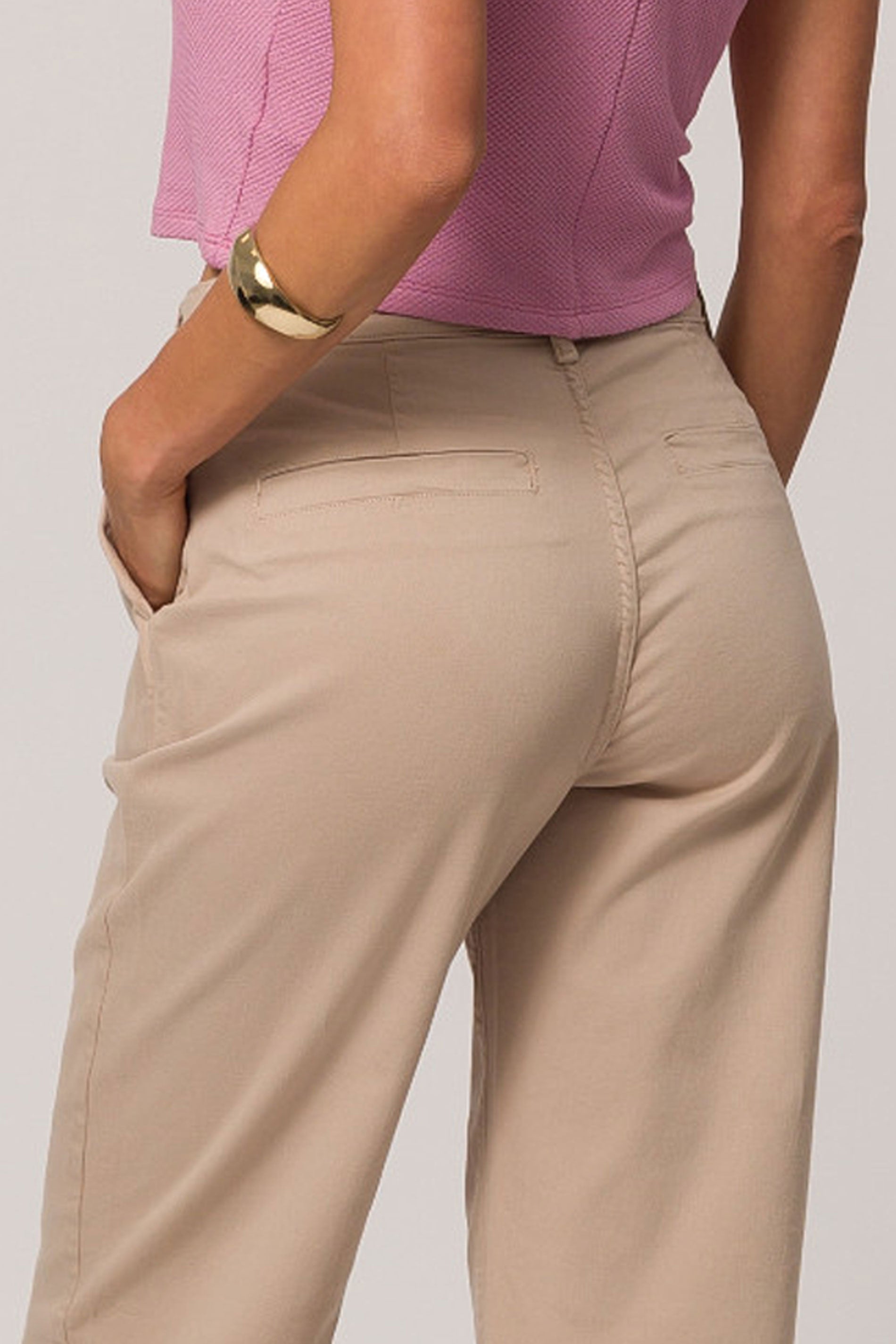 Calça Peônia em sarja com elastano