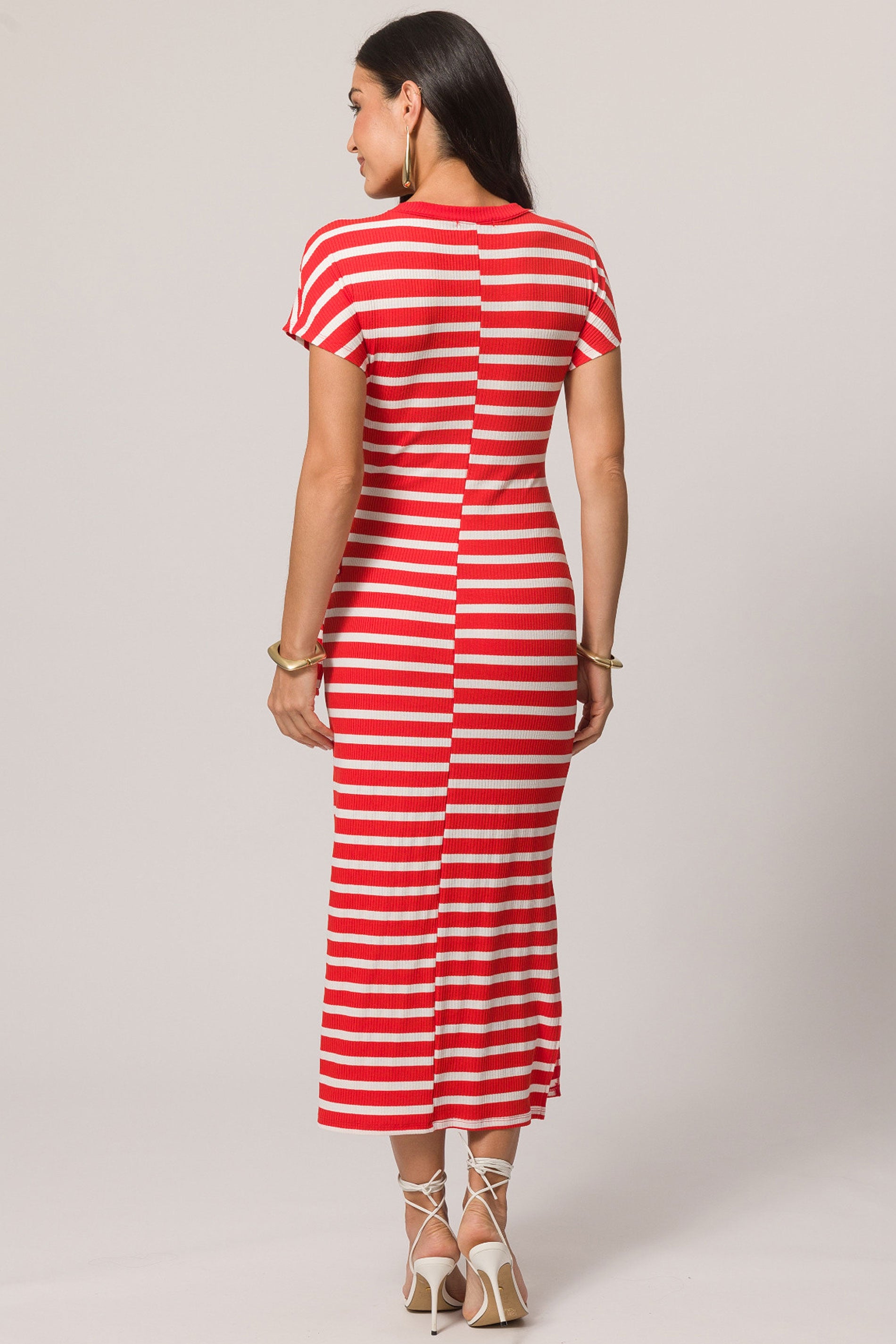 Vestido midi de manga curta em ribana com listras