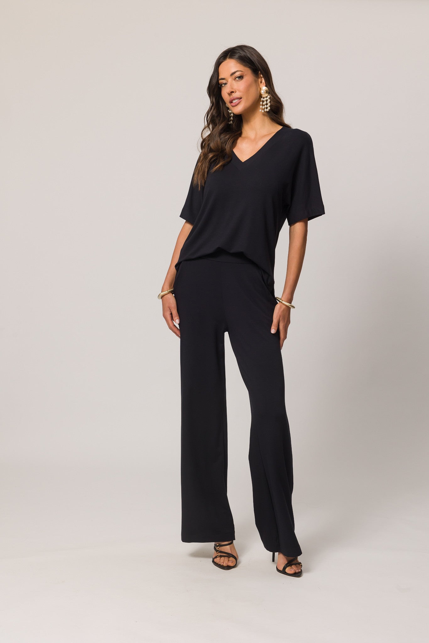 Calça em moletinho de viscose com bolsos faca