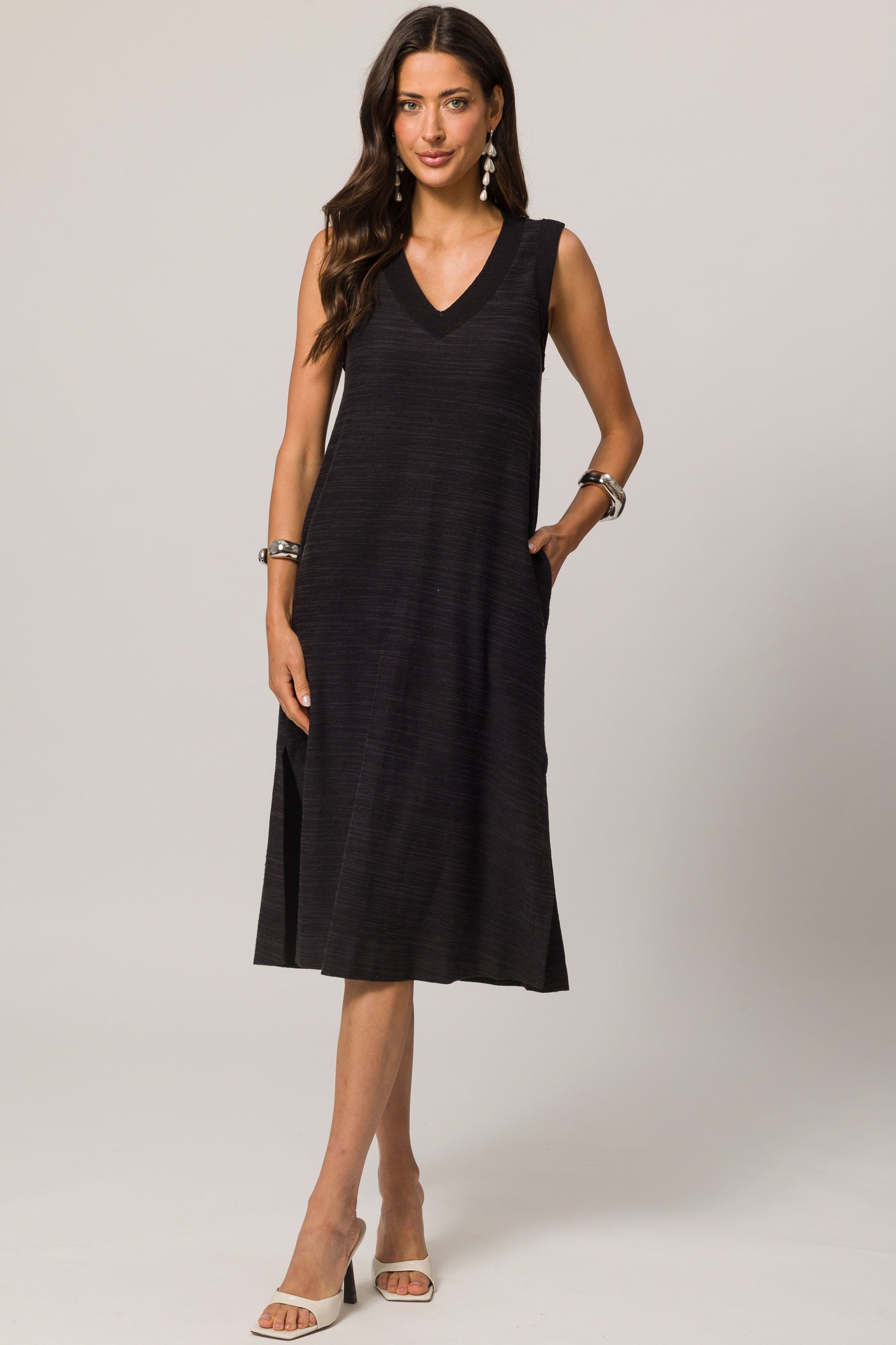 Vestido Midi sem Manga em Moletinho Viscolinho com Elastano