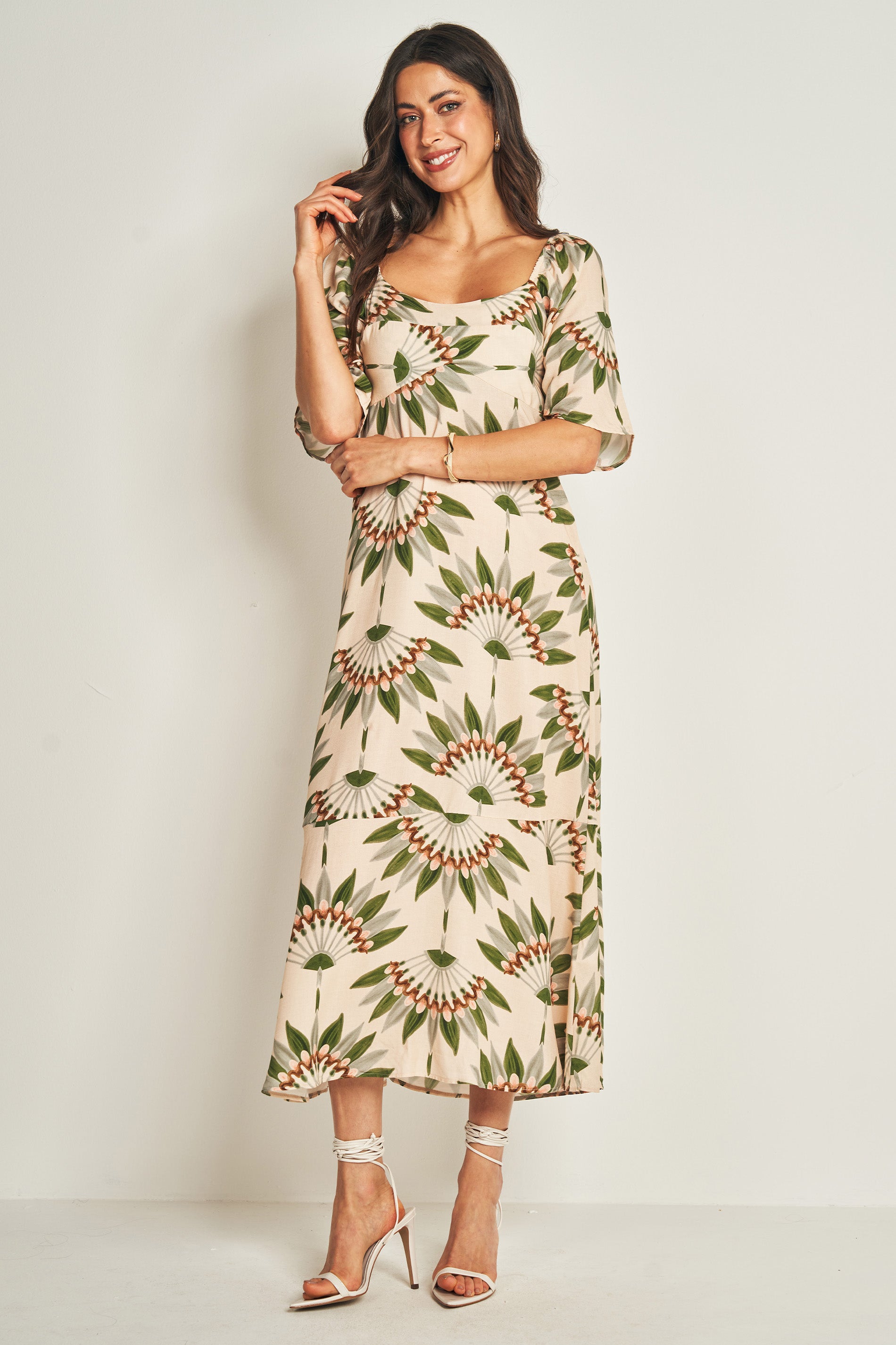 Vestido longo com manga 3/4 floral
