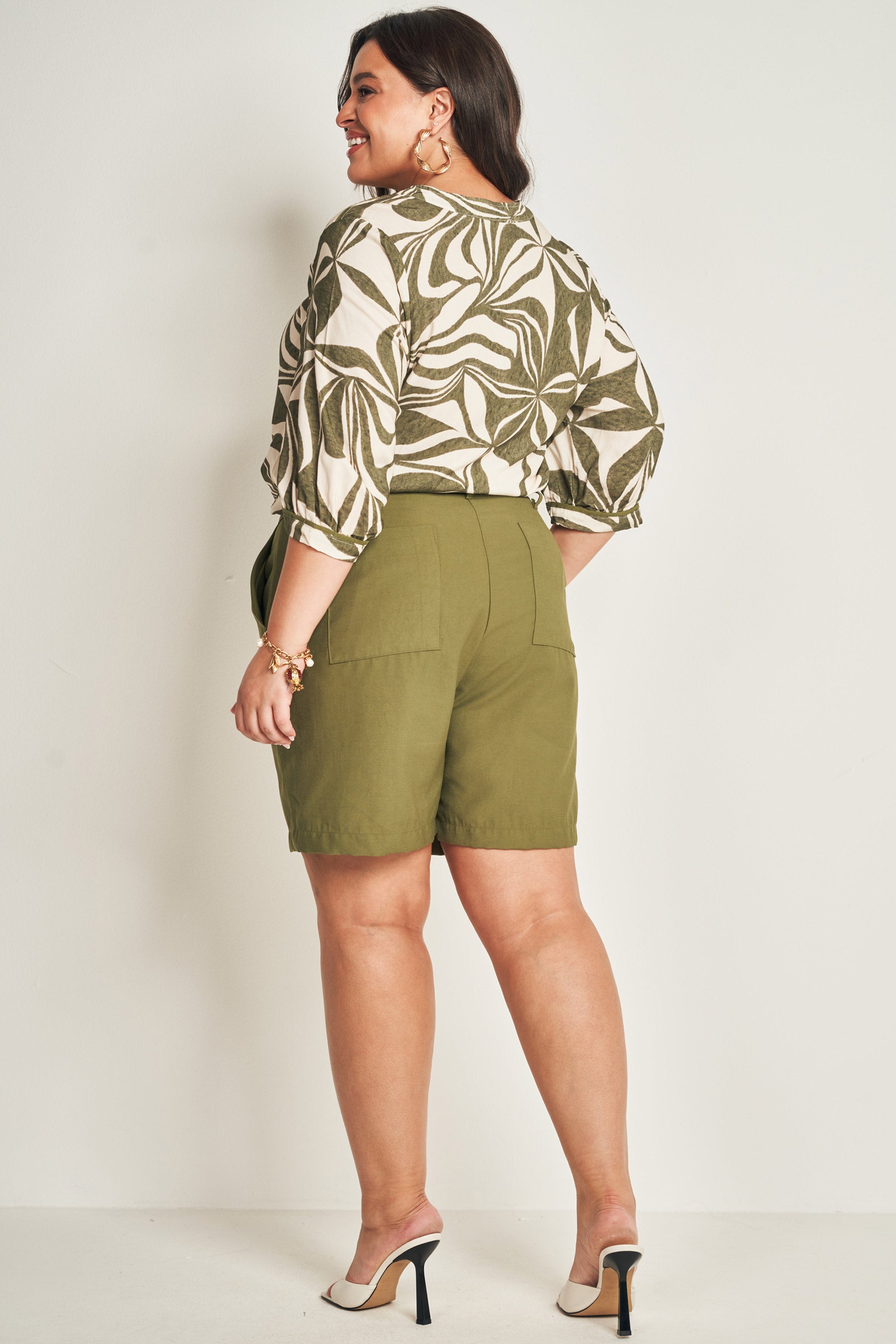 Blusa com manga 3/4 em viscose