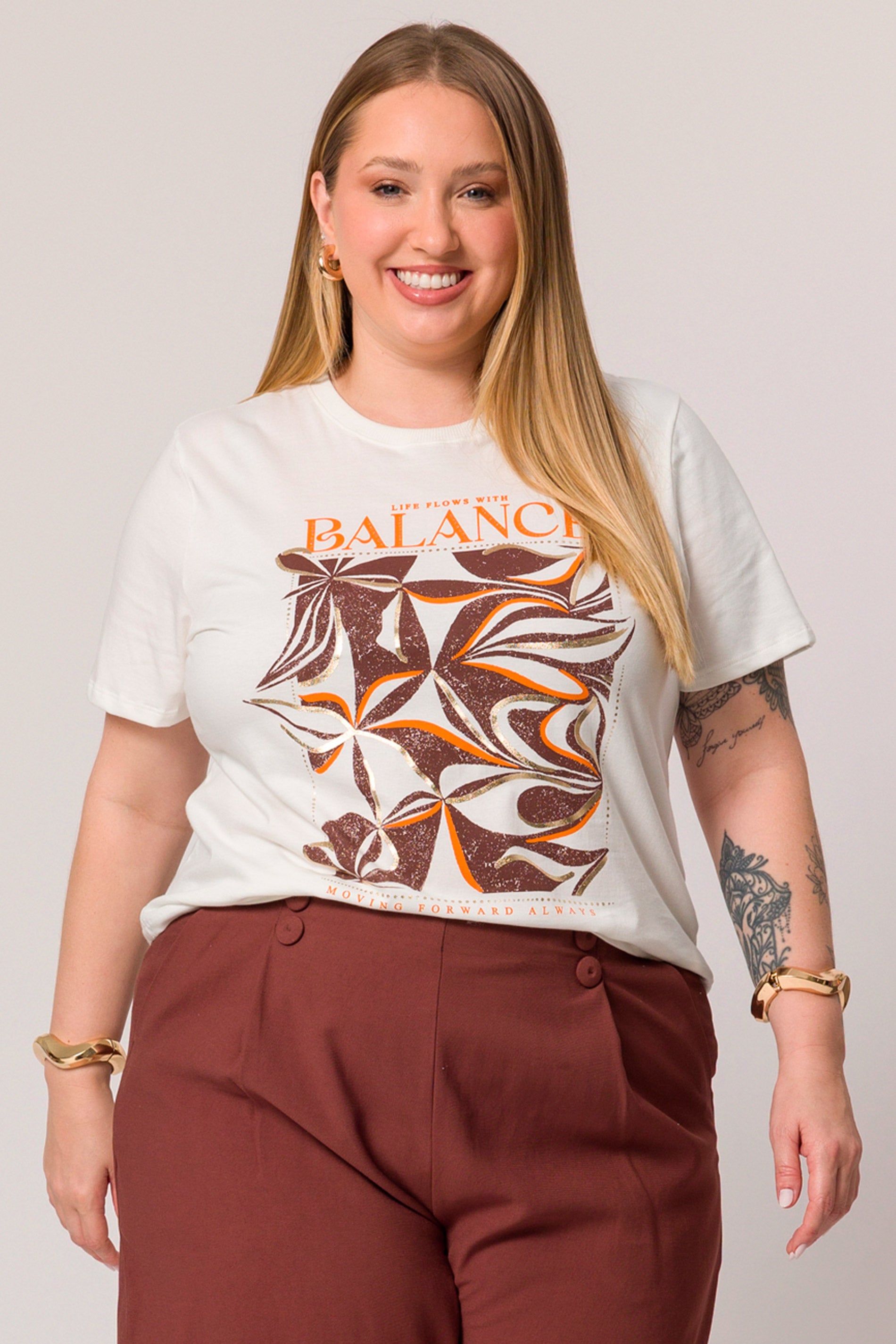 T-shirt com ilustração em meia malha