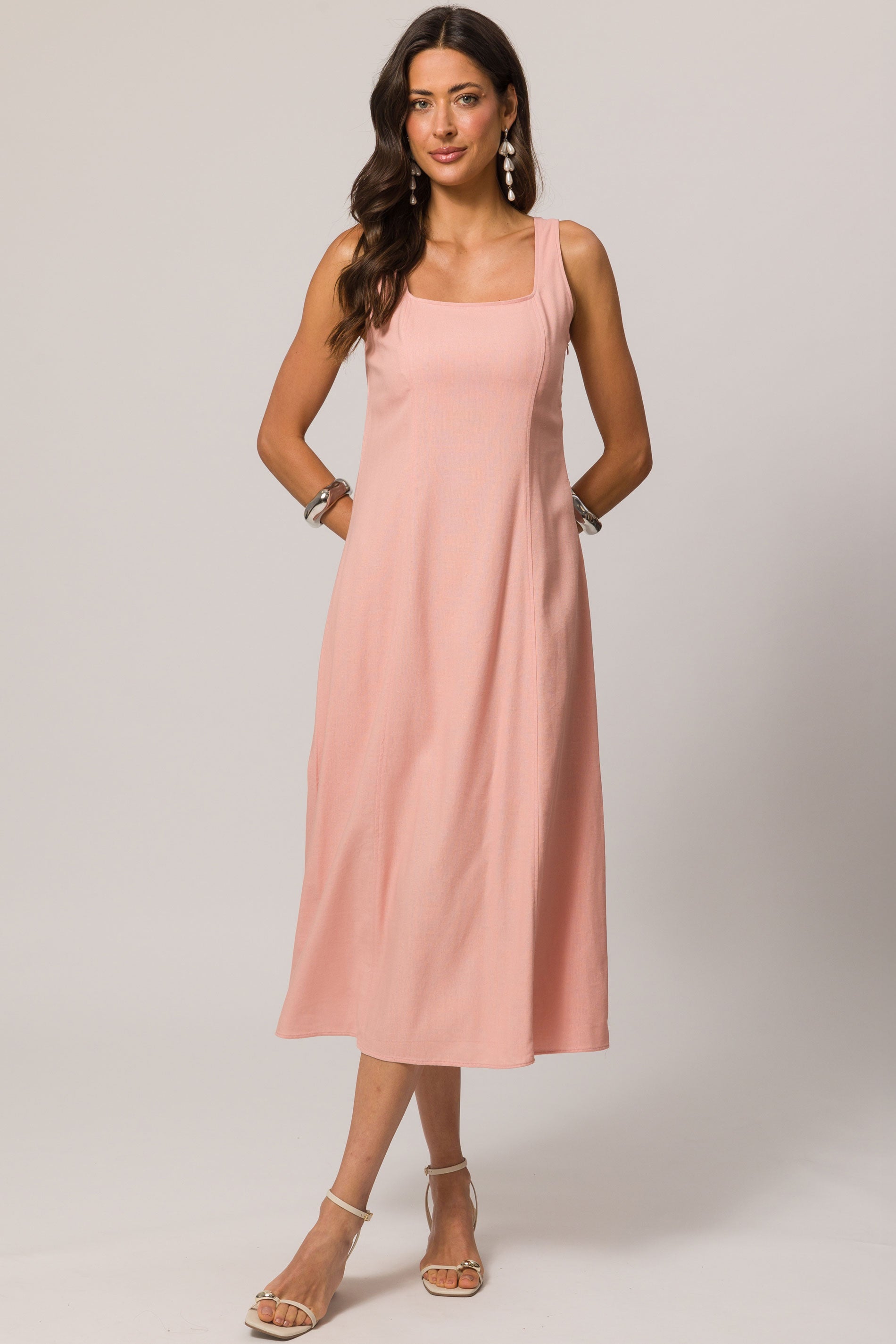 Vestido Longo em Plano Linen