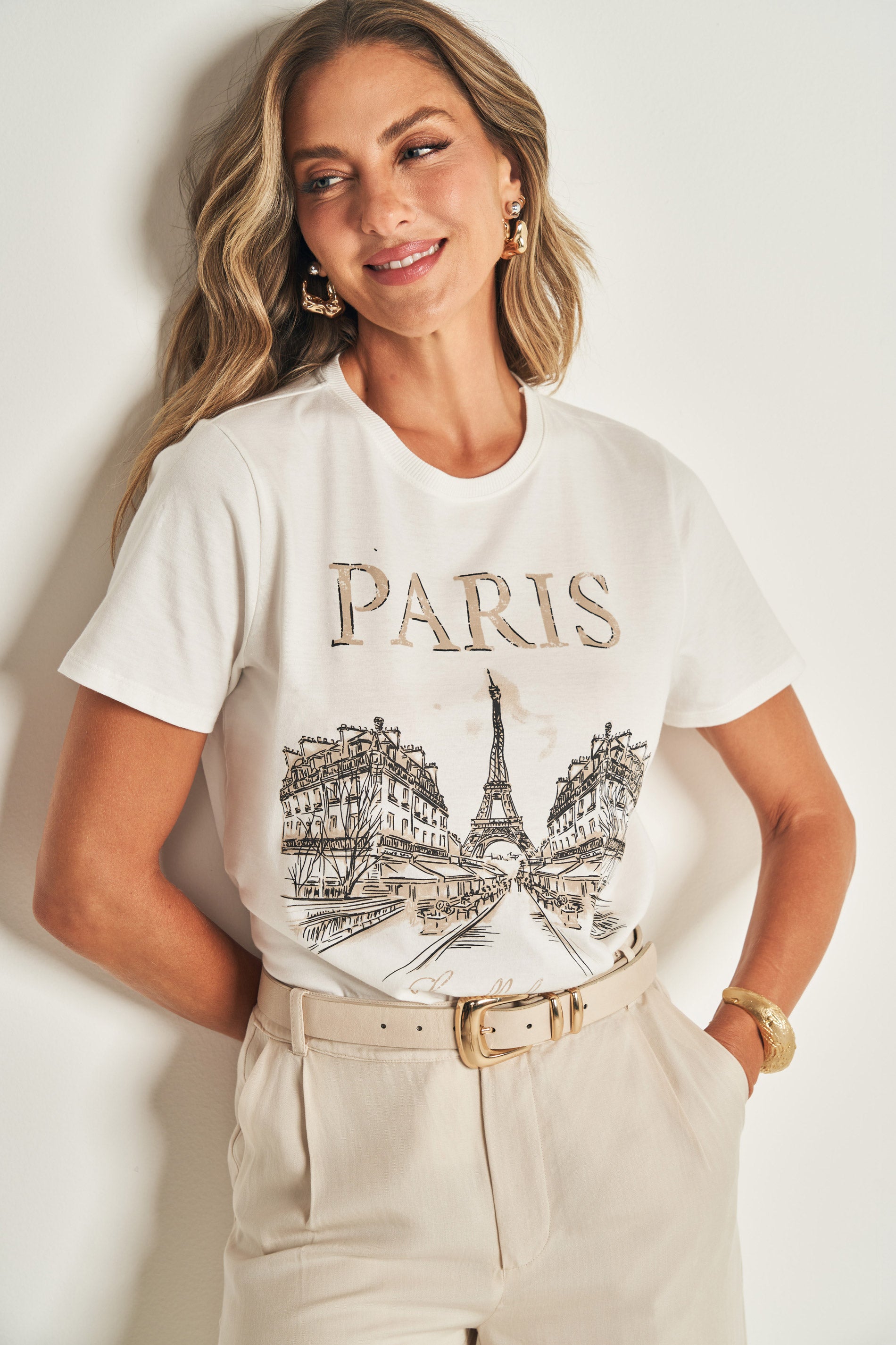 T-shirt em Meia Malha com Estampa Ilustrativa