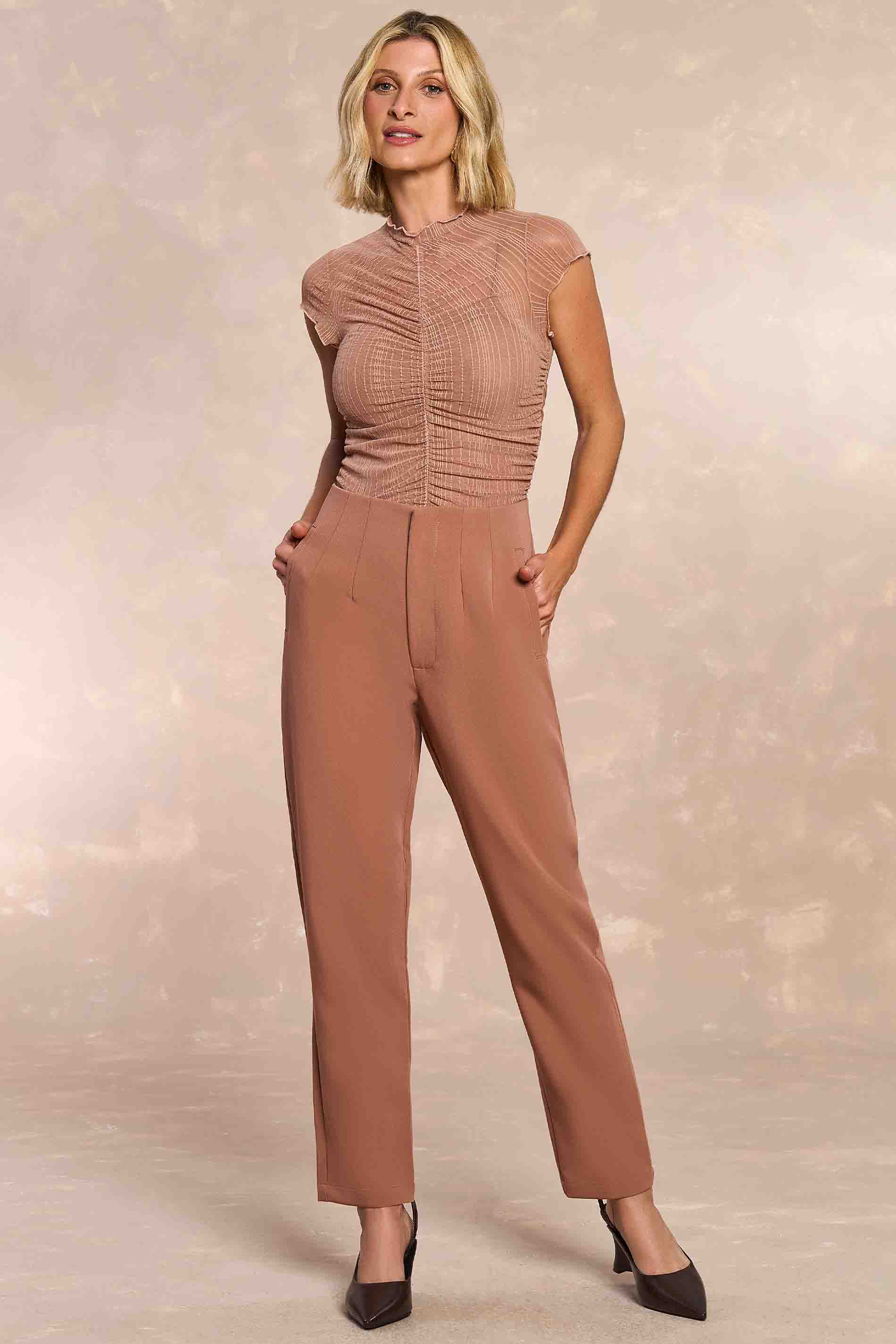 Calça Soft Garden em Alfaiataria