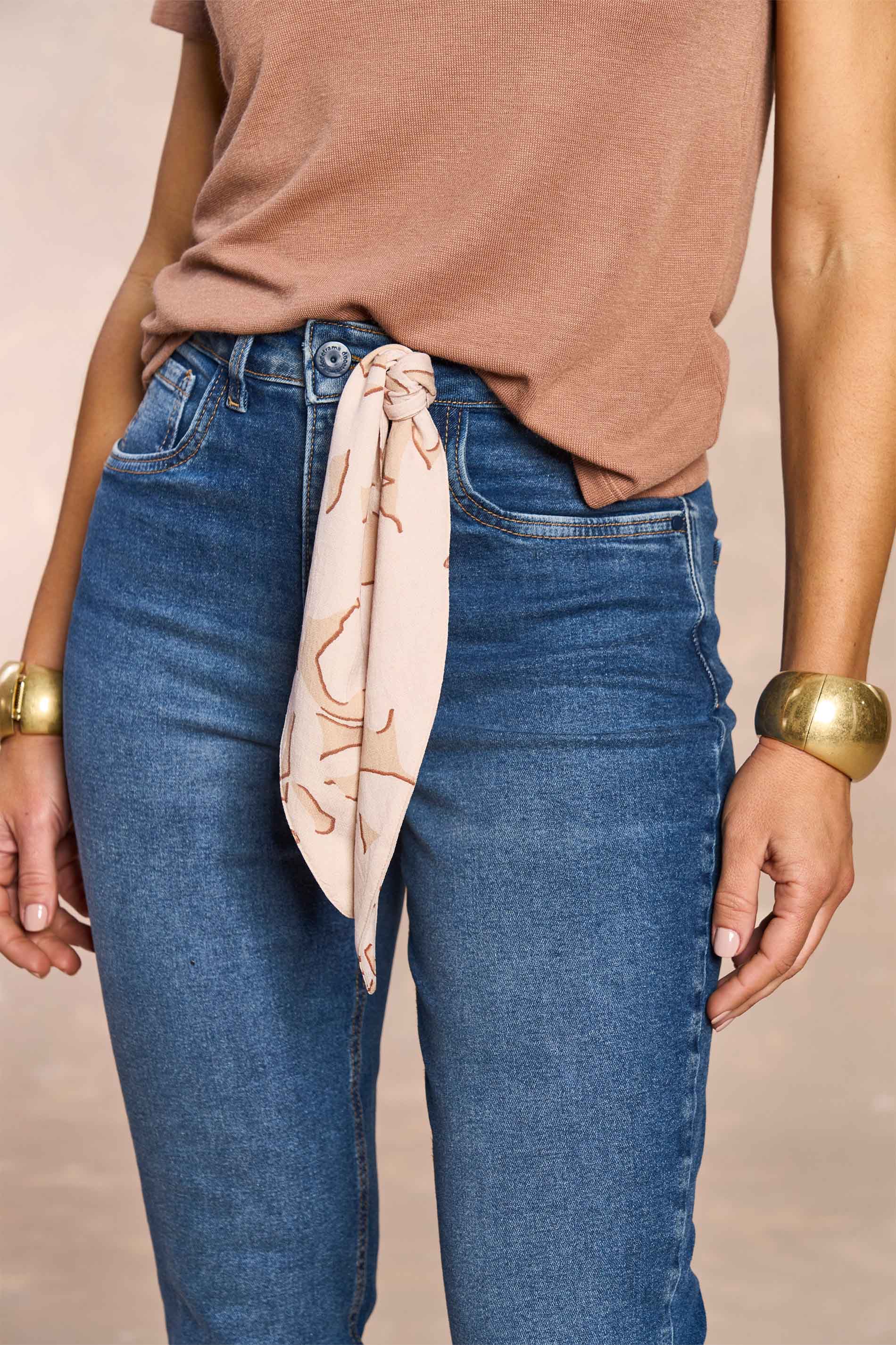 Calça Mom Lavanda Soft Garden em Denim