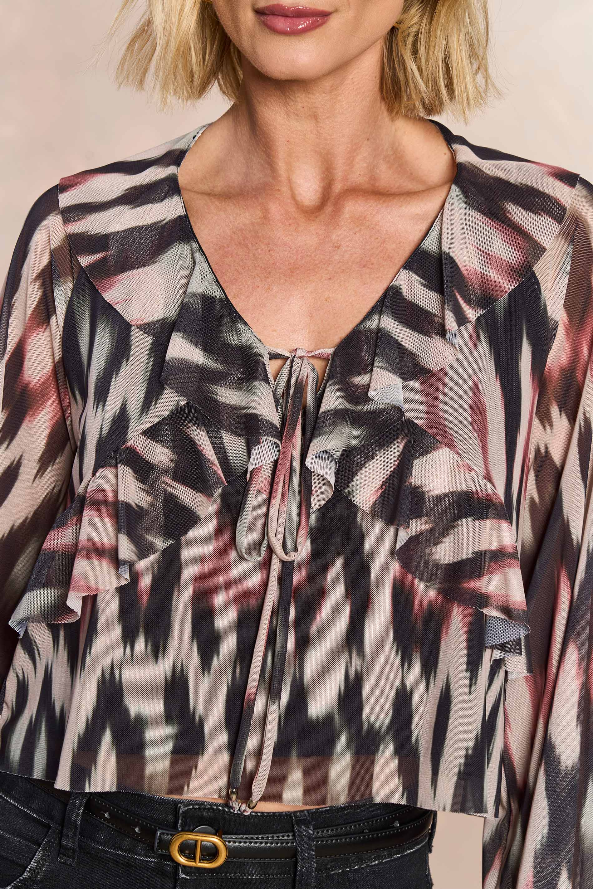 Blusa de Manga Longa Ethnic Blur em Tule