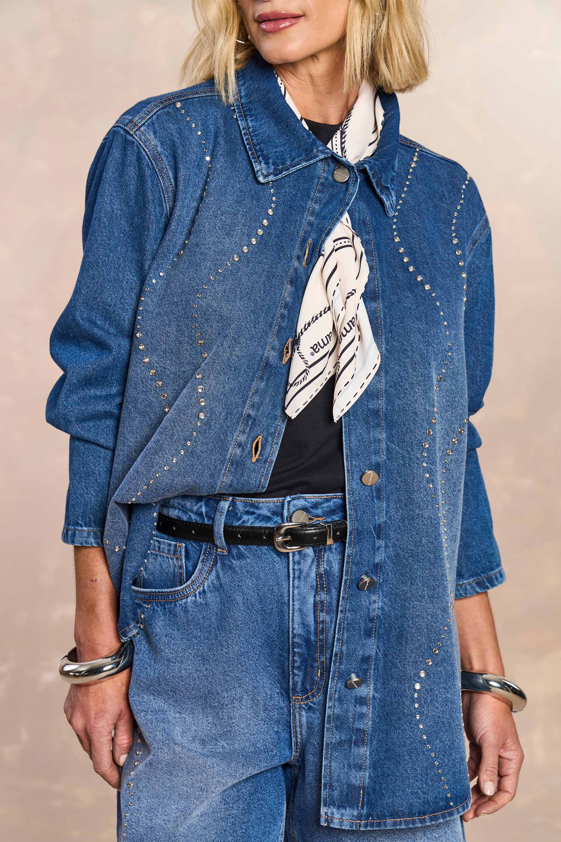 Camisa Overshirt Retrô Glam em Denim