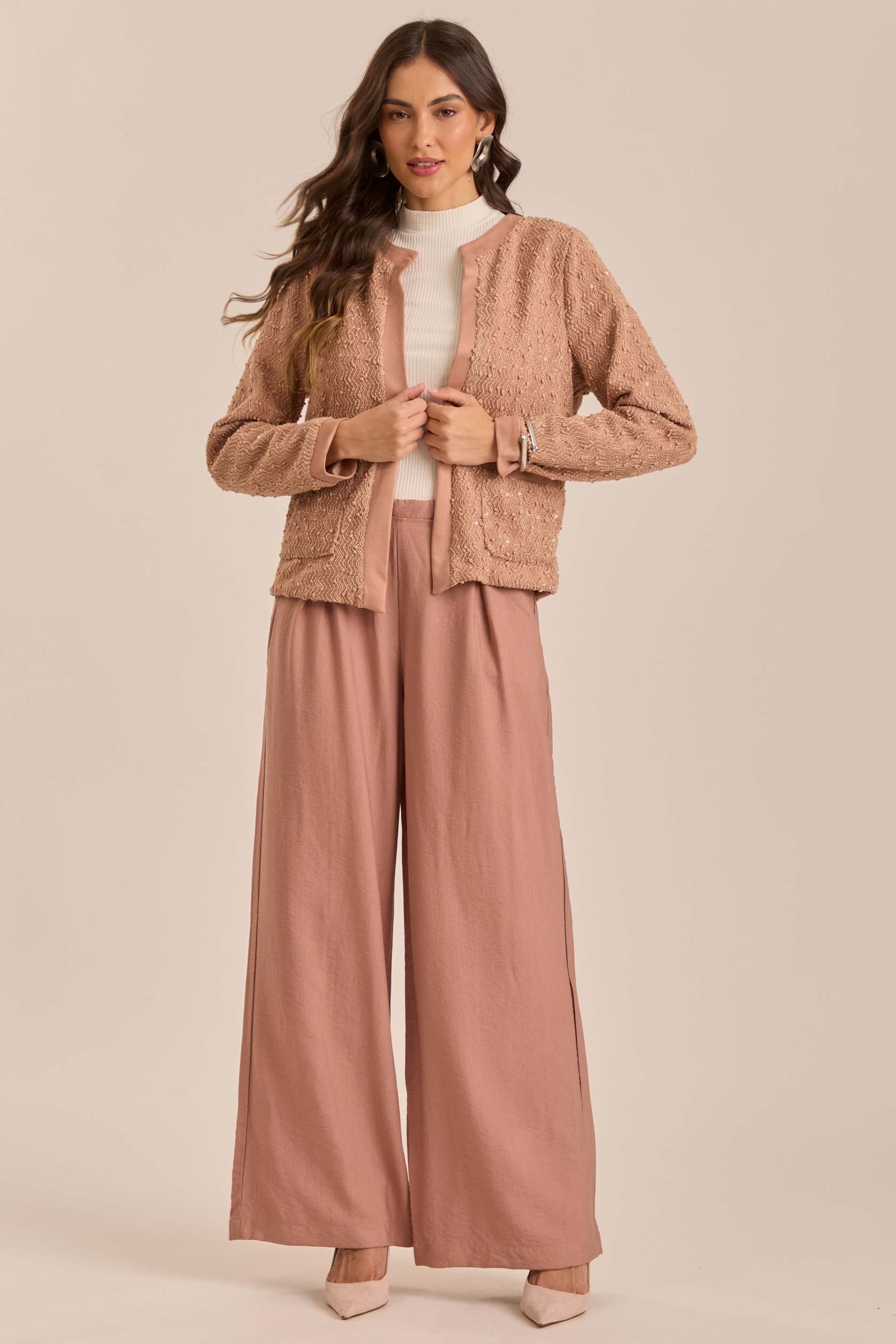 Casaco Retrô Glam em Tricot
