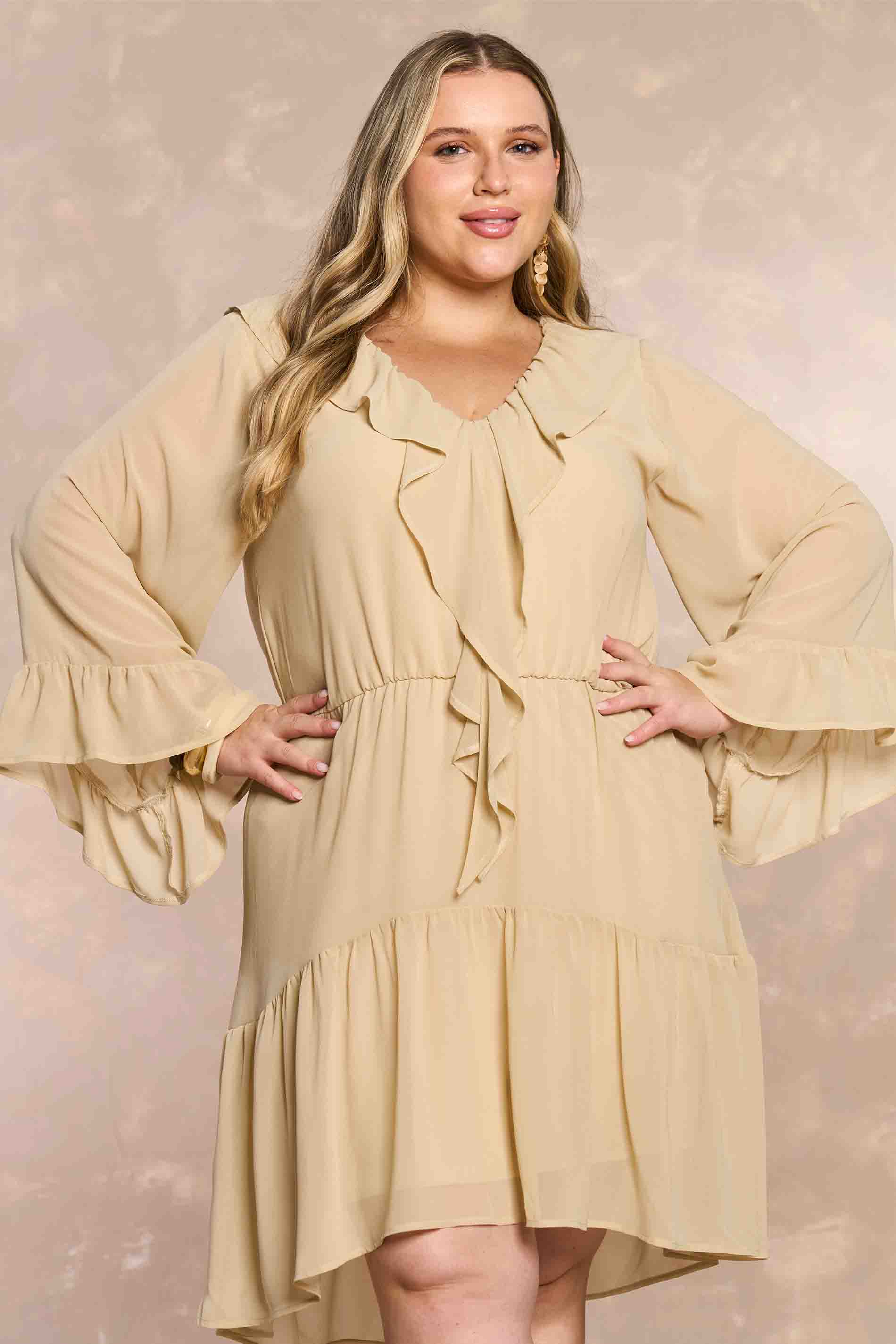 Vestido Curto Soft Garden em Chiffon