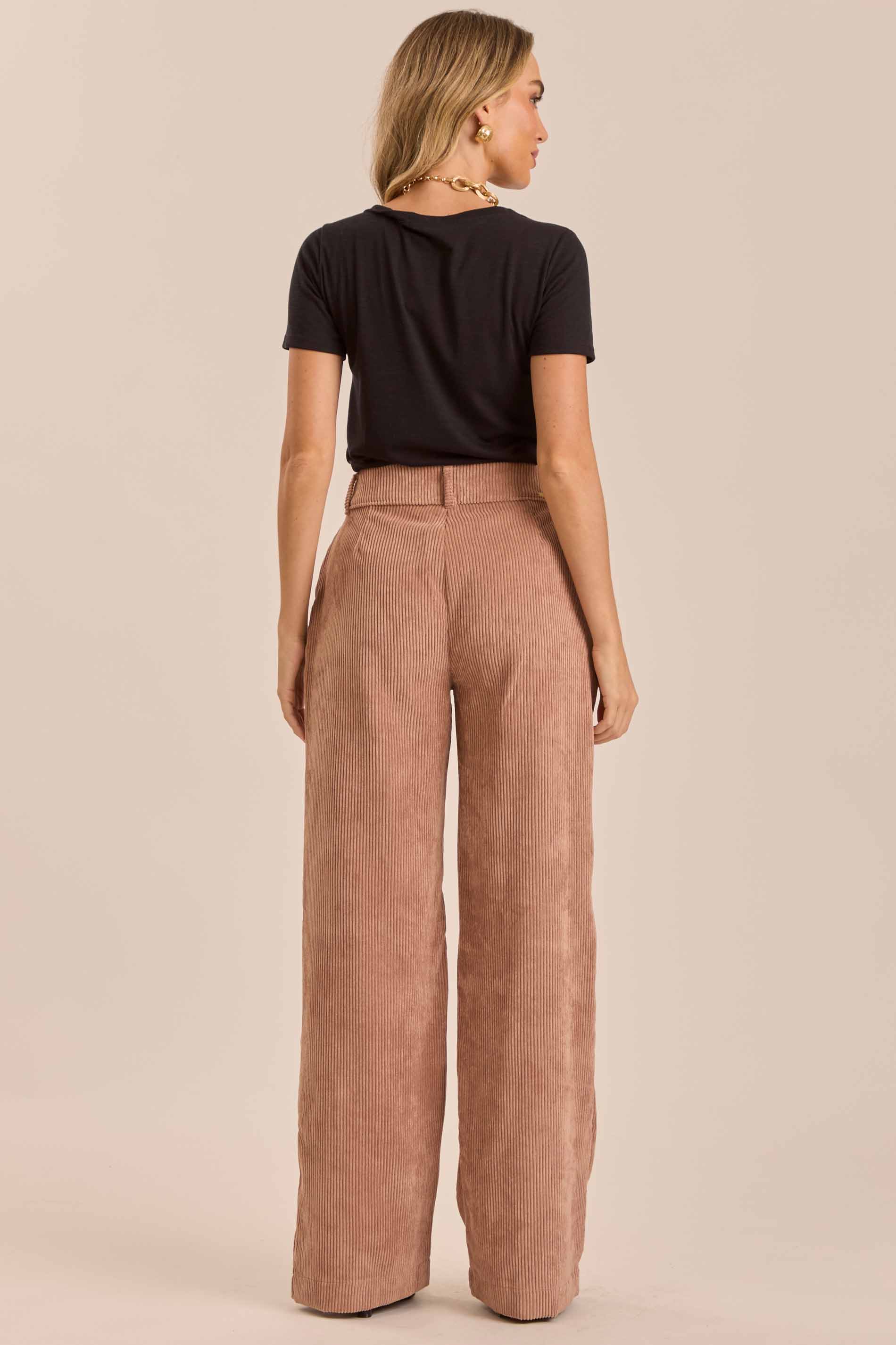 Calça Wide Leg Ethnic Blur em Veludo Cotelê