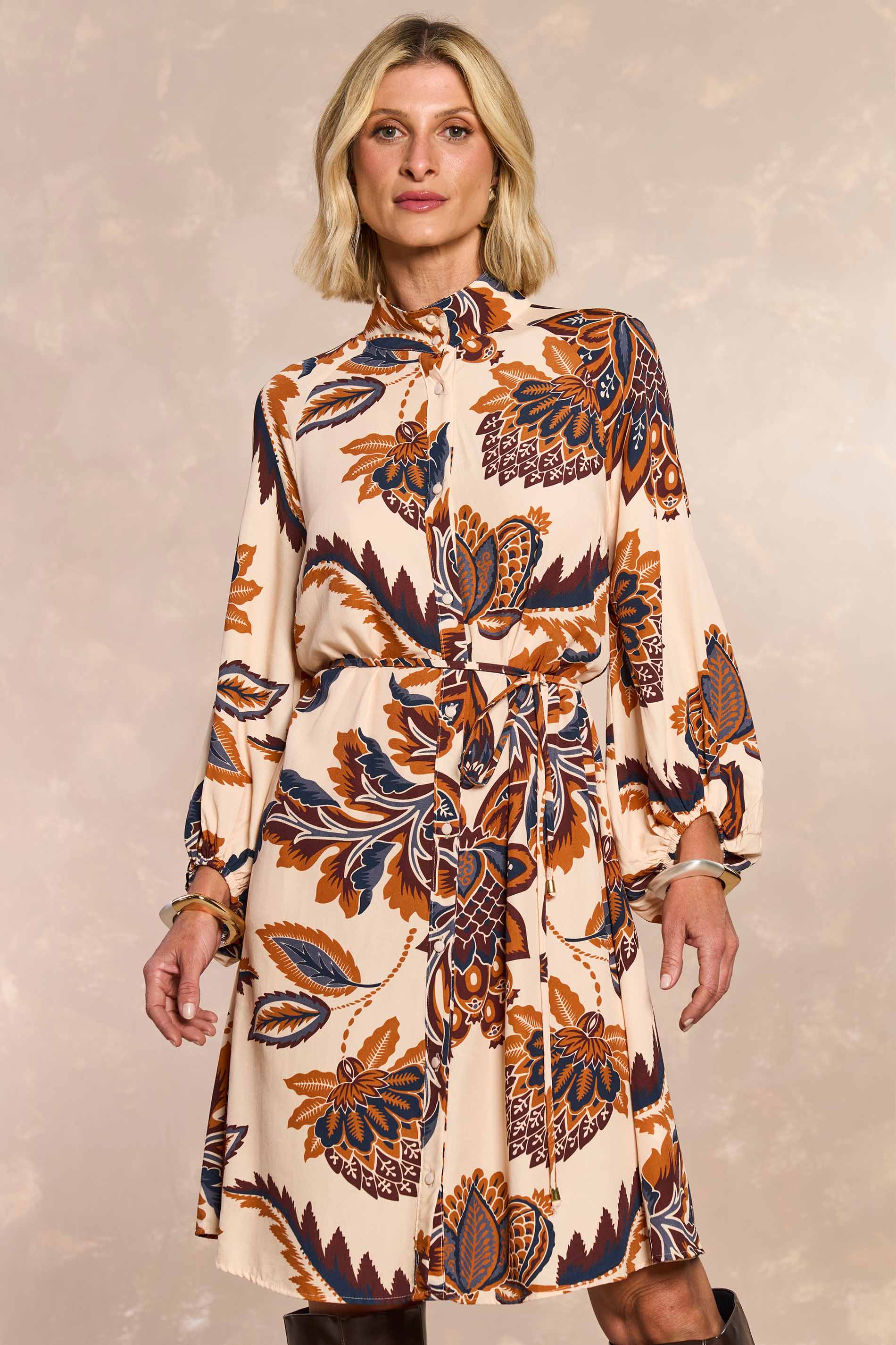 Vestido Curto Jardim Decor