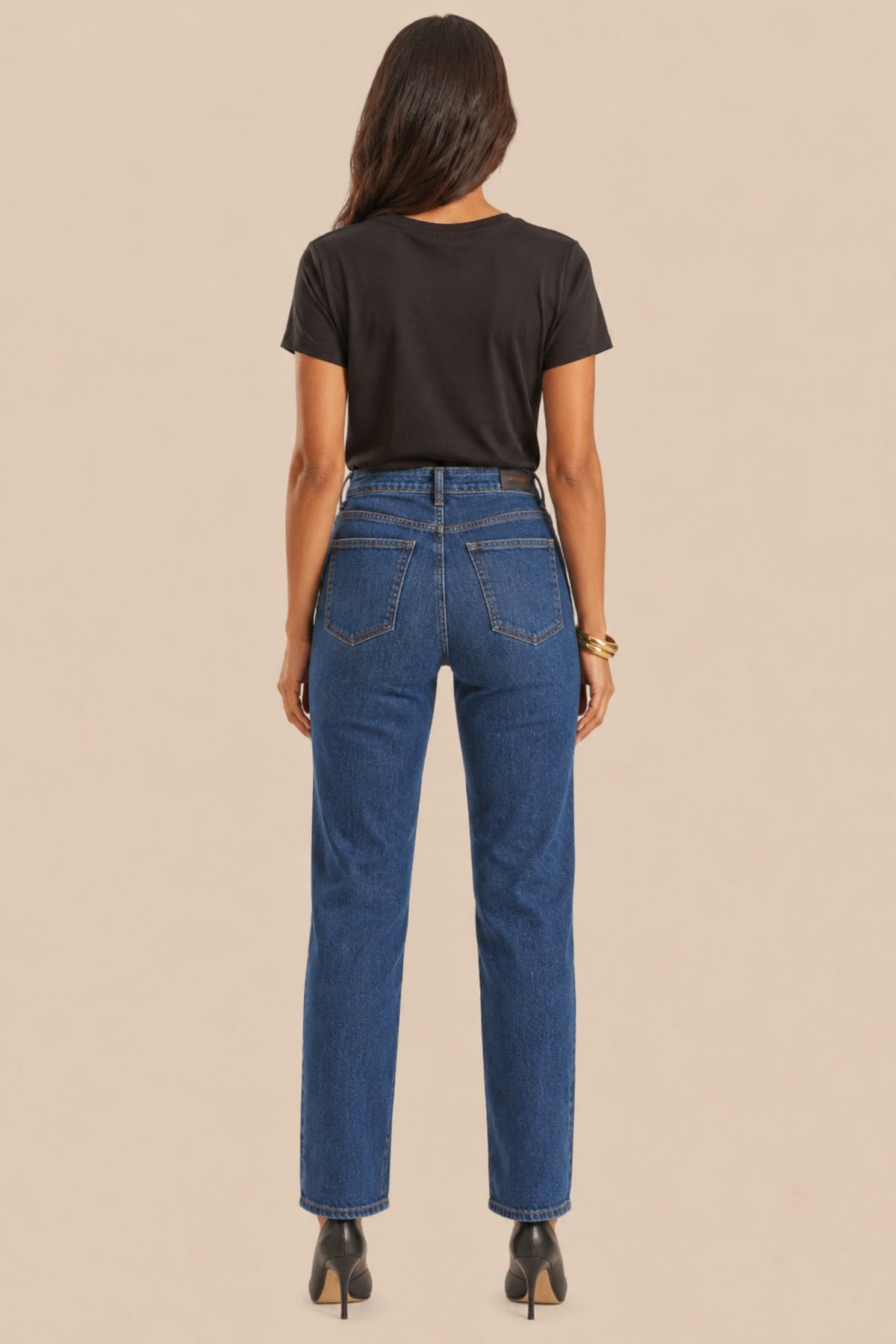 T-shirt Feminina com Decote V Miragem - Doce Trama