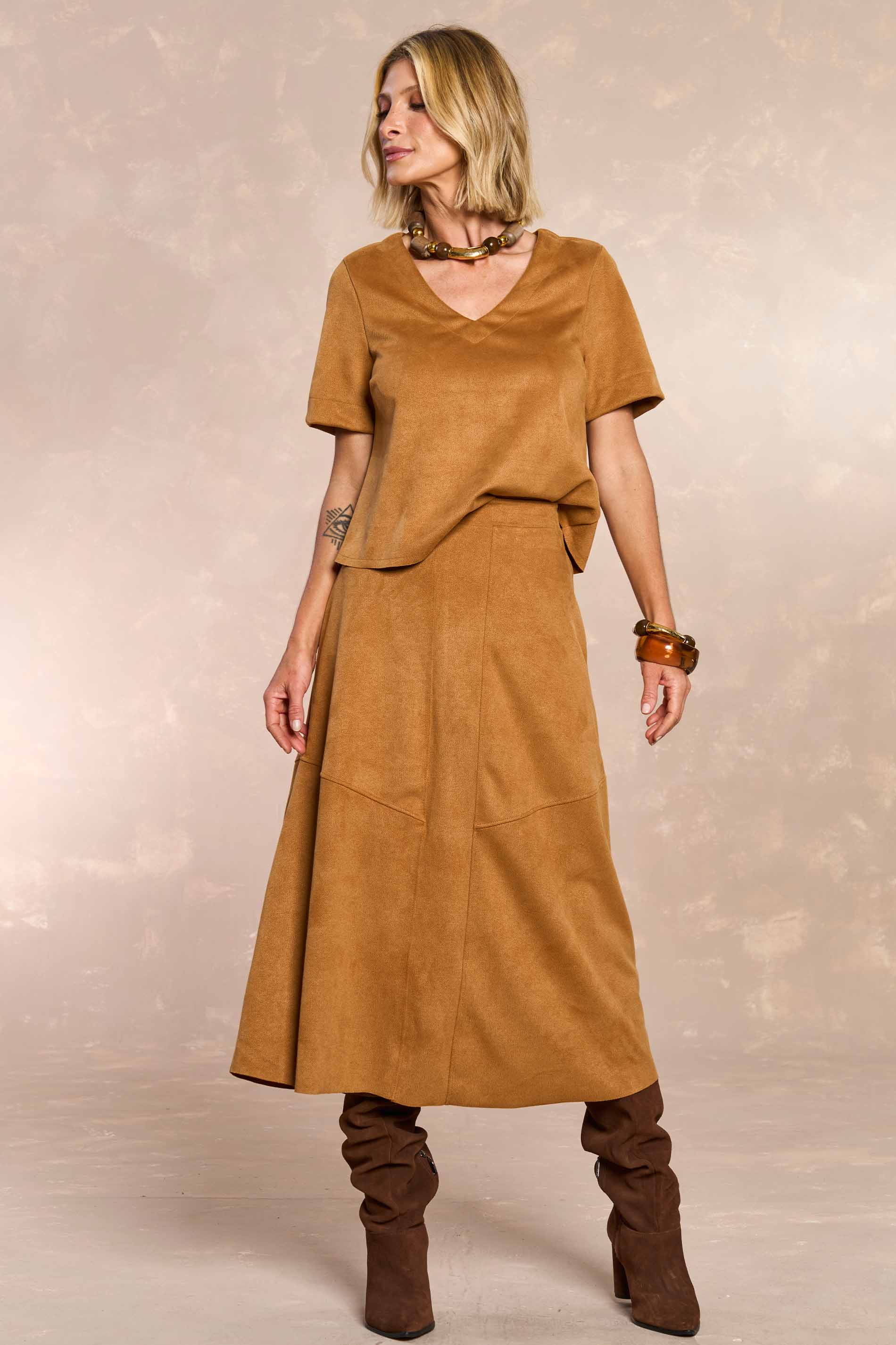 Blusa Cozy Winter em Suede