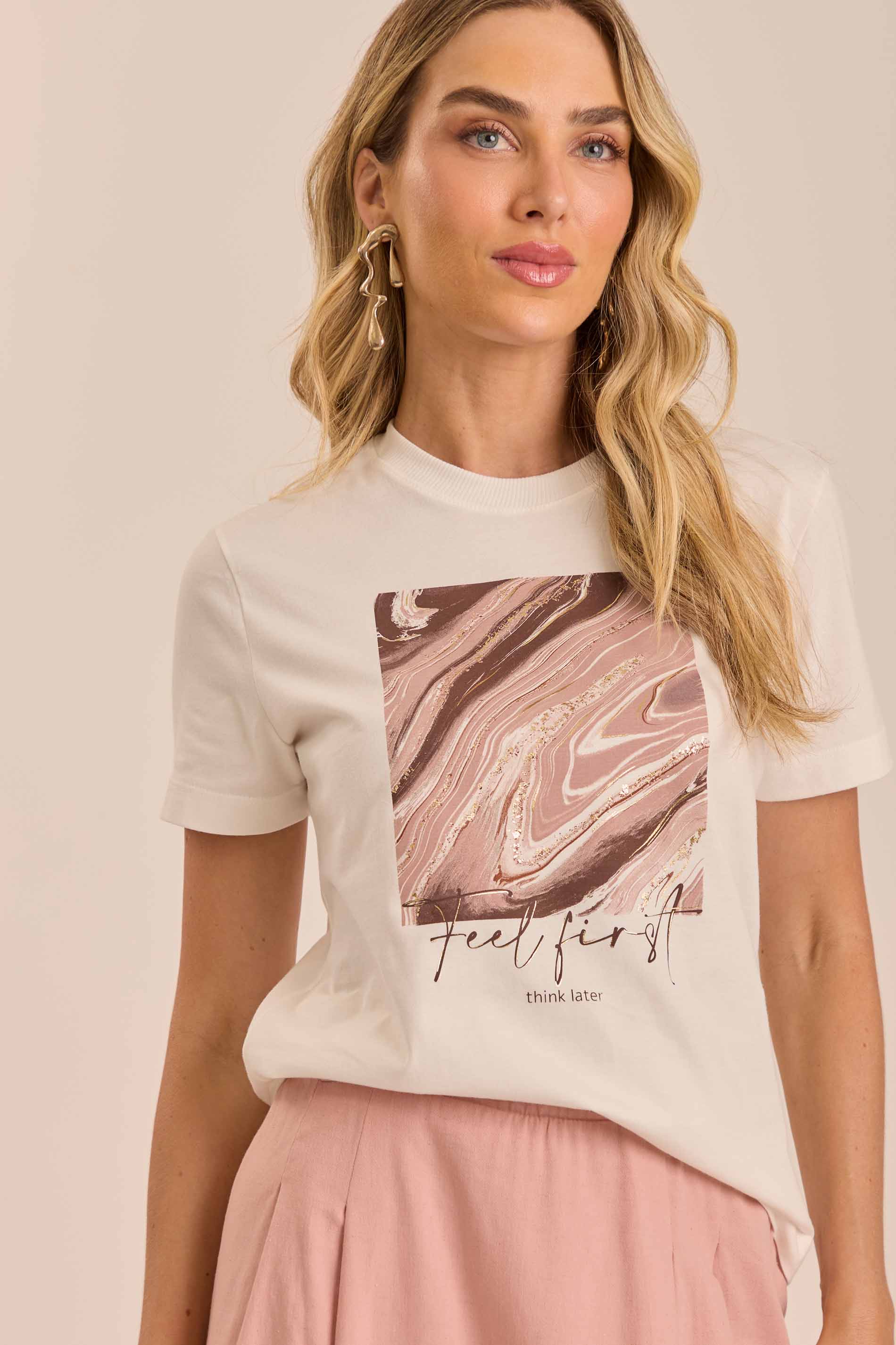 T-shirt Ethnic Blur Estampada