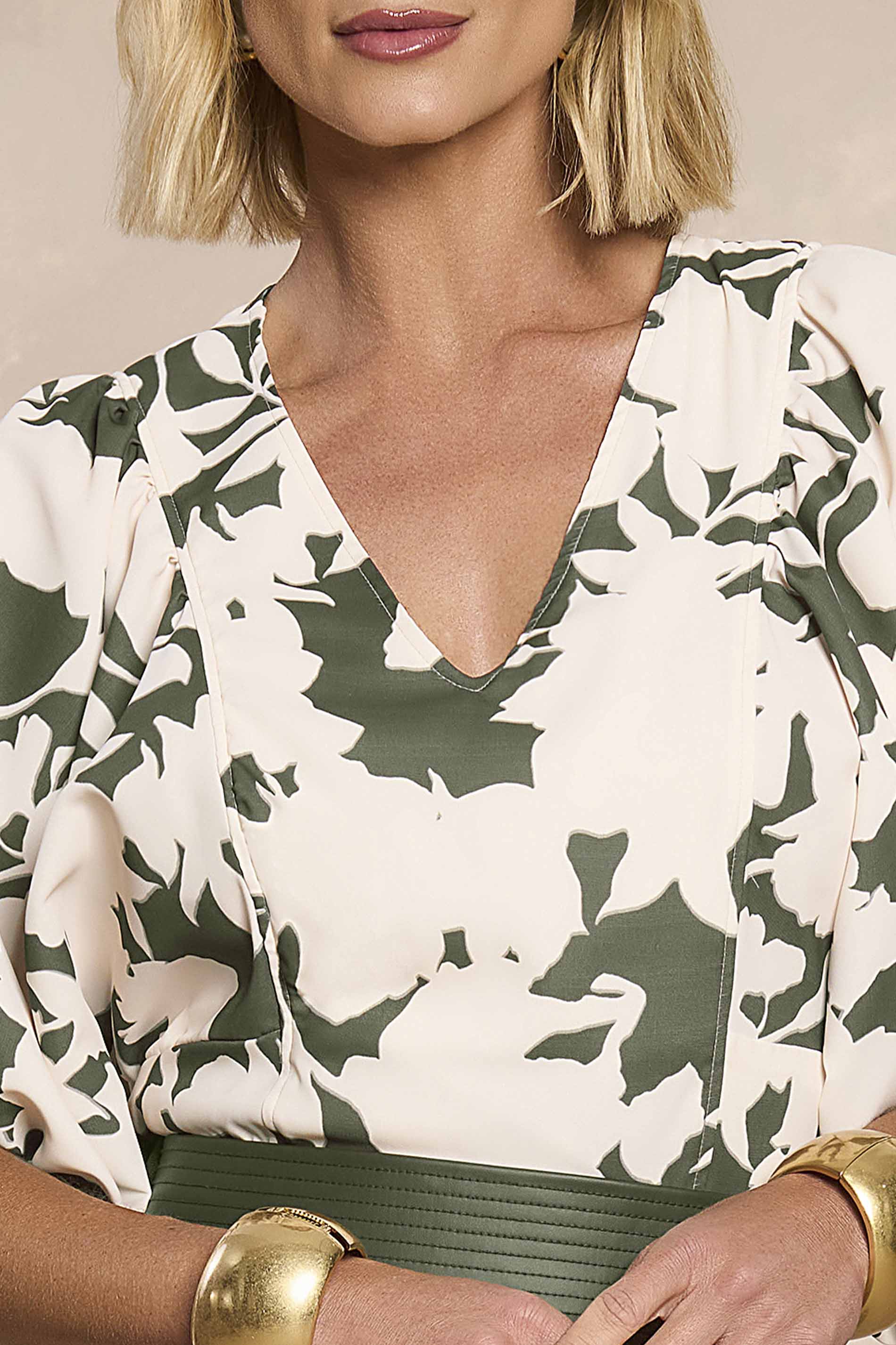 Blusa Soft Garden em Plano Viscoflow