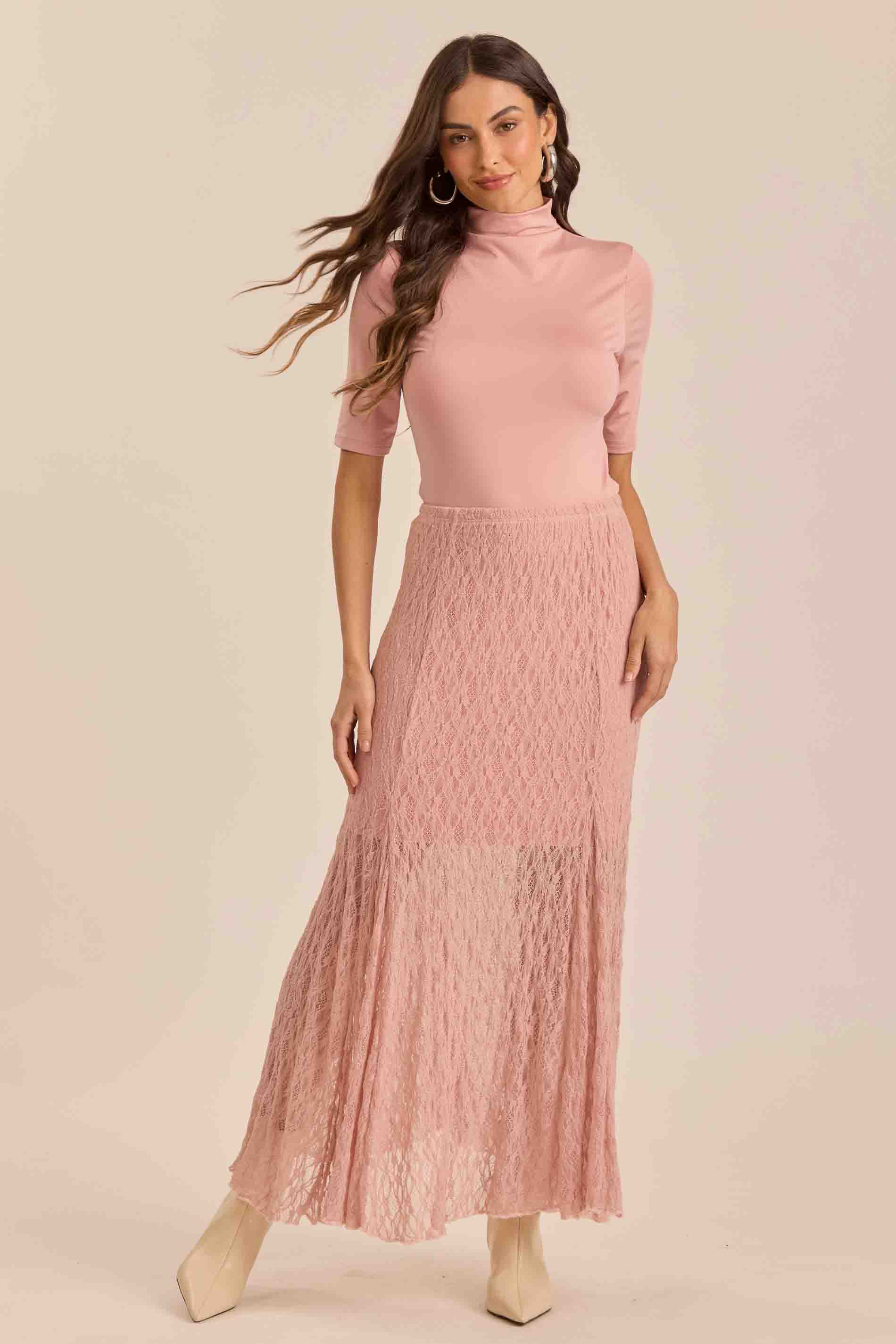 Saia Longa Tropical Garden em Renda