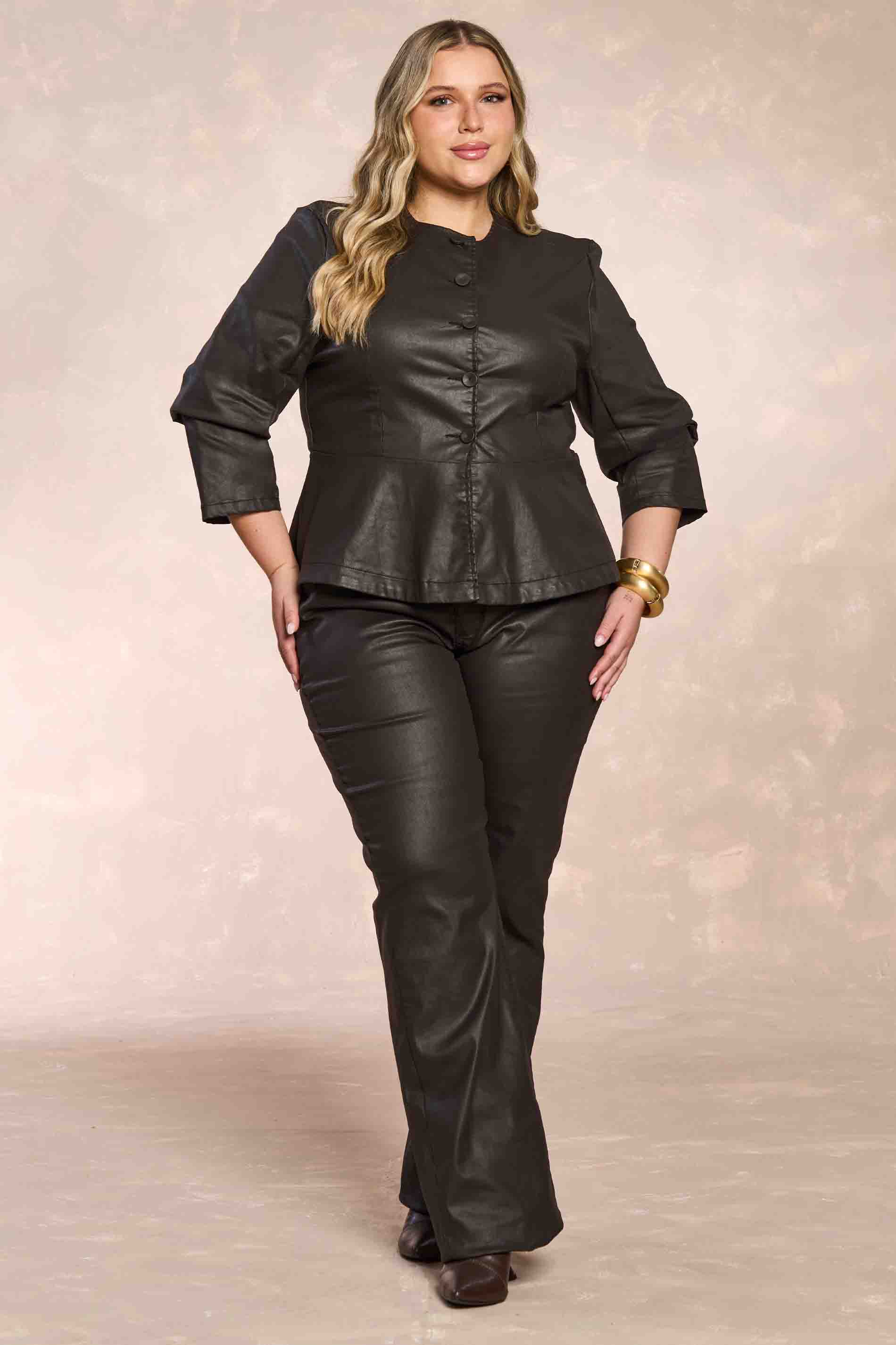 Jaqueta Peplum Retrô Glam em Sarja