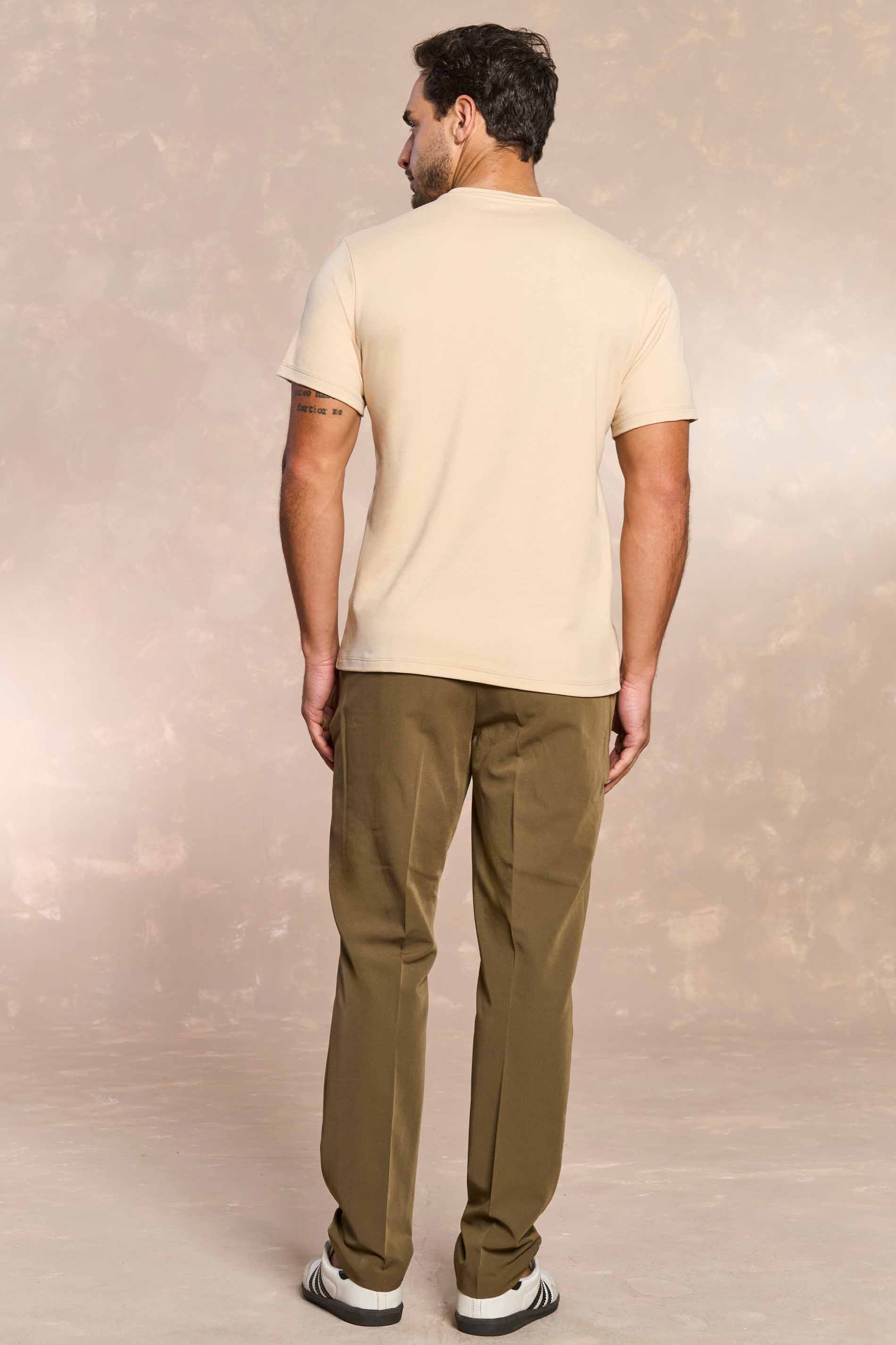 T-shirt Masculina em Malha Suedine Premium