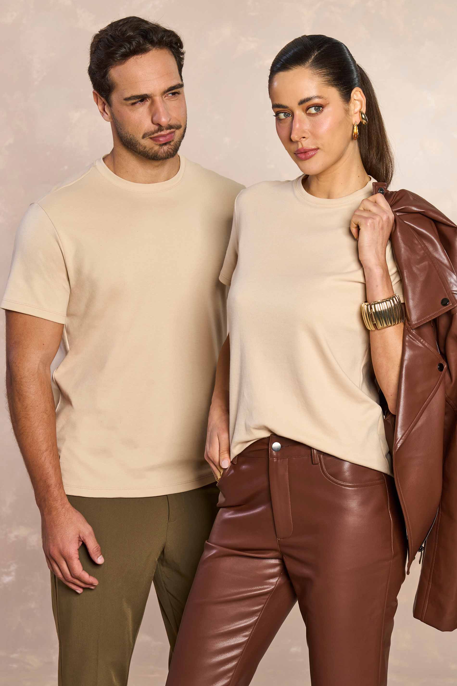 T-shirt Masculina em Malha Suedine Premium