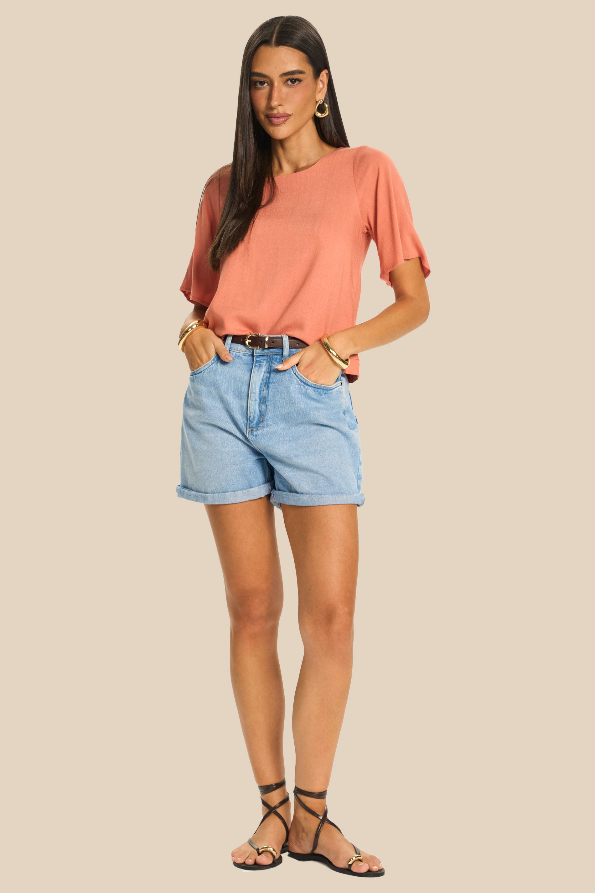 Shorts Jeans Claro com Barra Dobrada Miragem - Doce Trama
