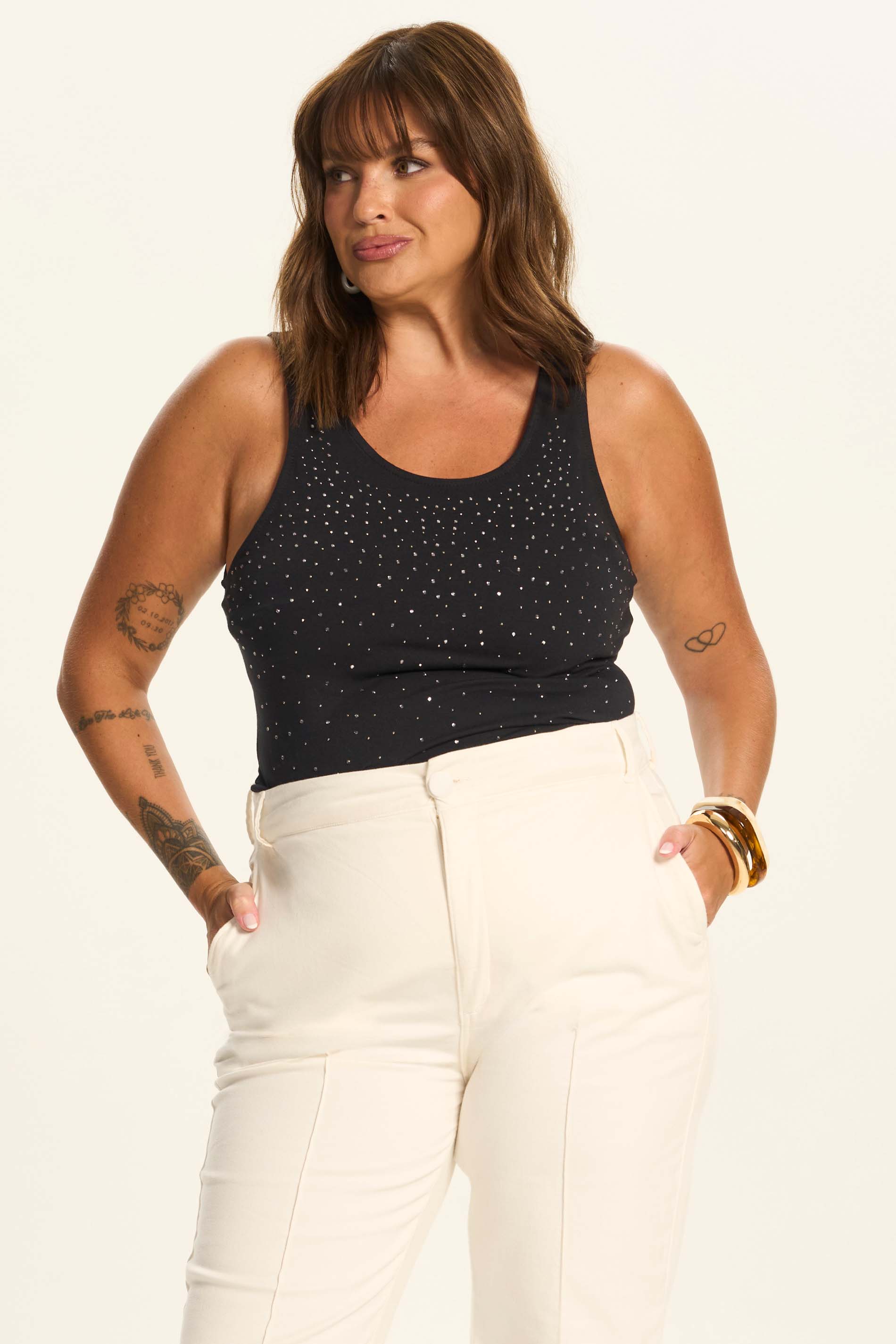 Calça Reta Slim Sarja Amarilis - Doce Trama