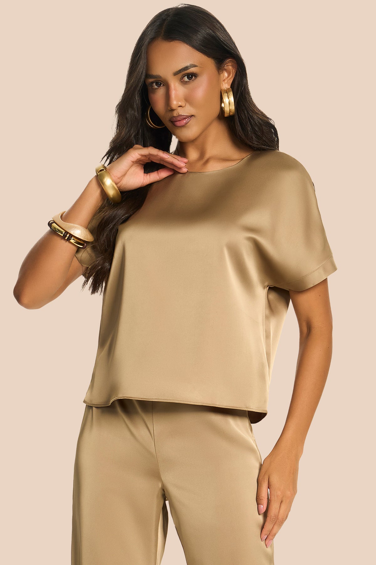 Blusa Reta em Cetim Manga Curta Miragem - Doce Trama