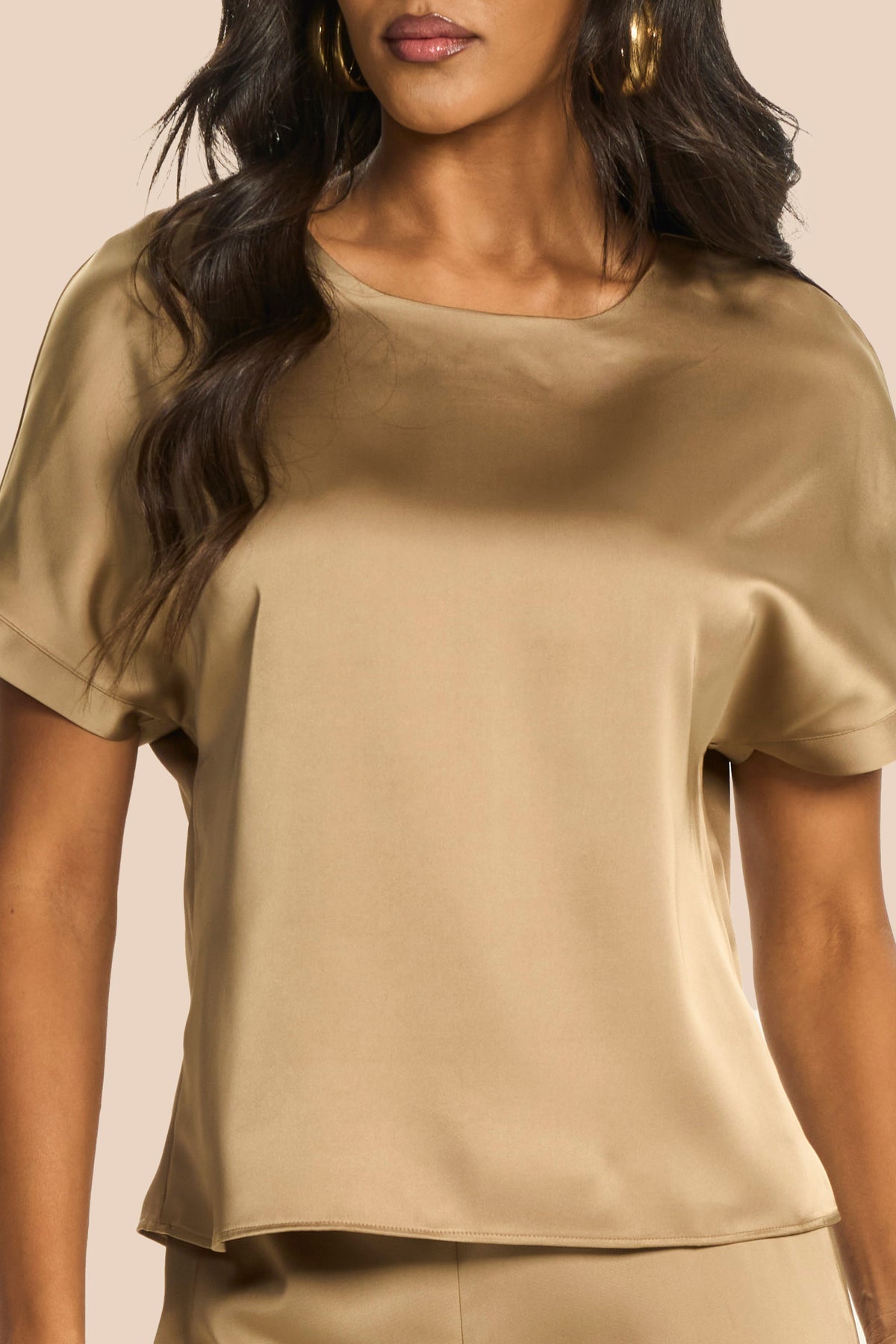 Blusa Reta em Cetim Manga Curta Miragem - Doce Trama