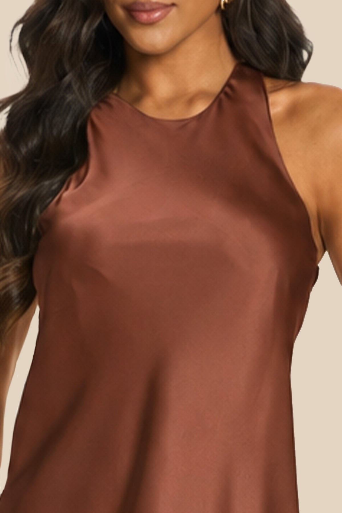 Vestido Longo Reto de Cetim Decote Alto Miragem - Doce Trama
