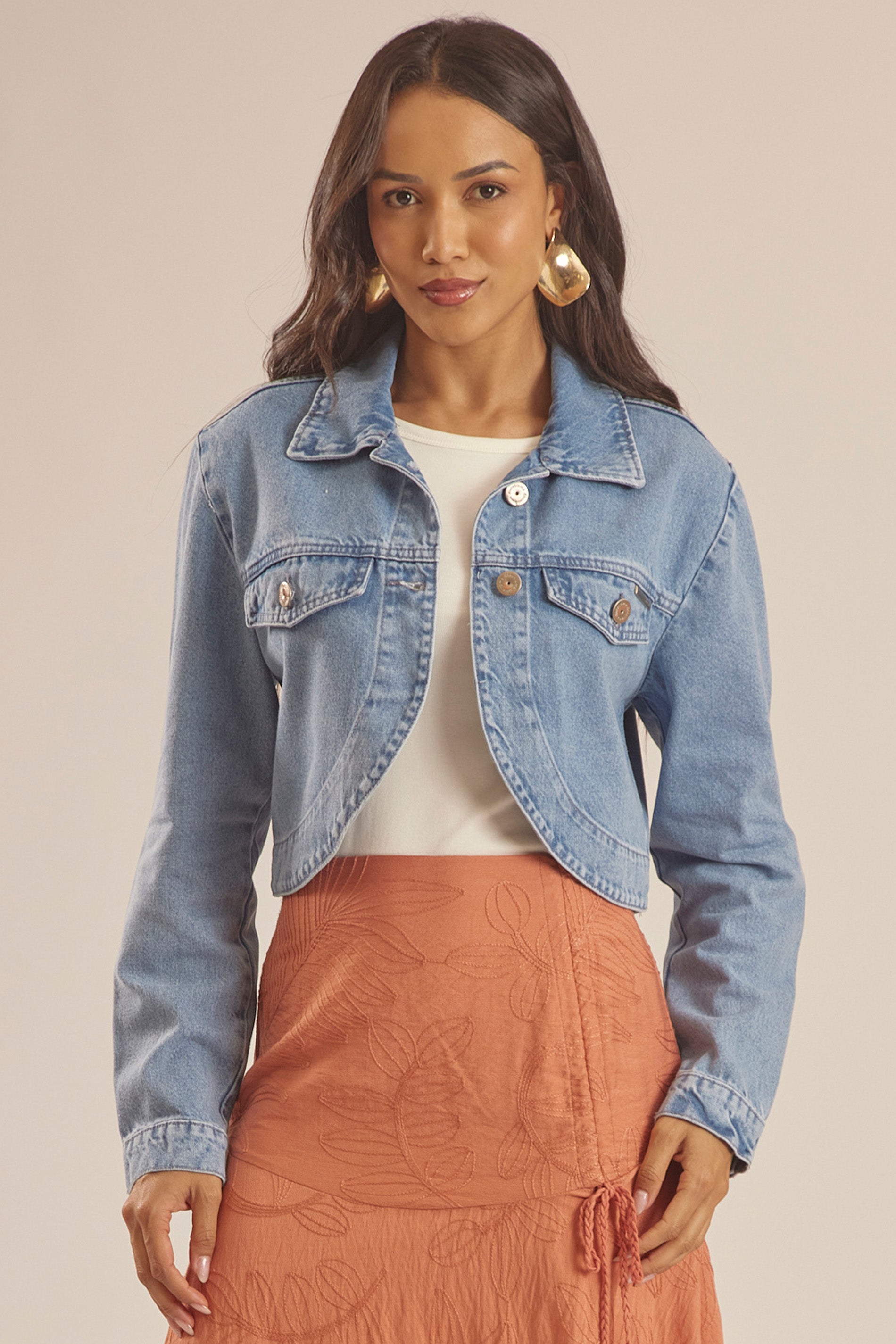Jaqueta Cropped Jeans Barra Arredondada Miragem - Doce Trama