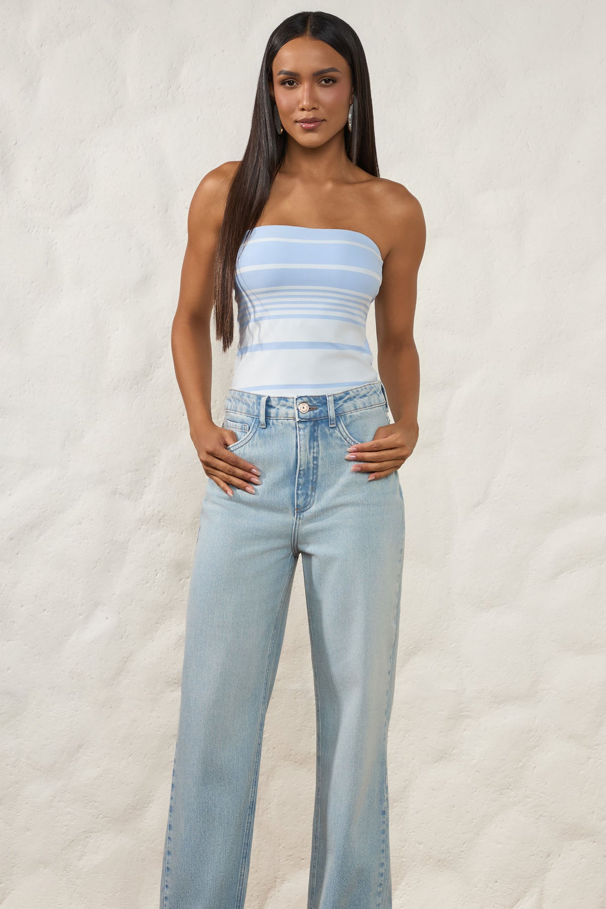 Calça Reta Jeans Claro Cintura Alta Peônia - Doce Trama