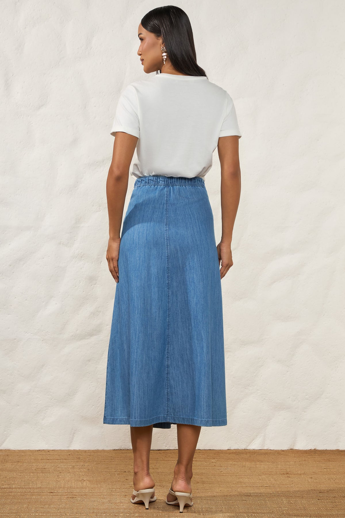 Saia Midi Jeans Evasê Amarração Resort - Doce Trama