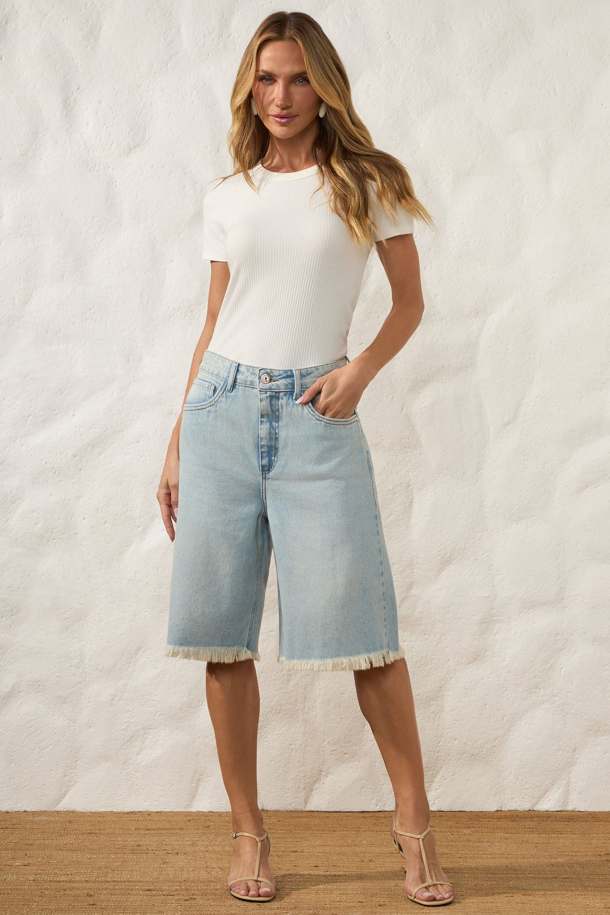 Bermuda Jorts Boyfriend Jeans Desfiado Resort - Doce Trama