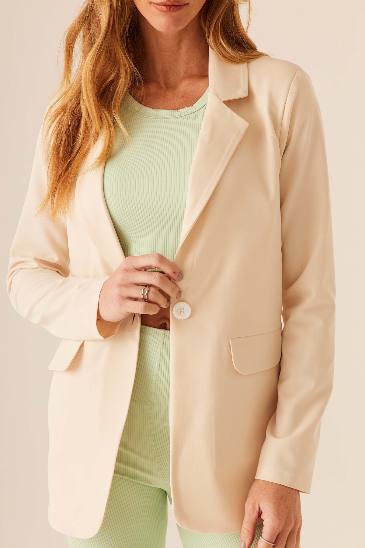 Blazer Alongado em Sarja Alfaiataria Flow - Doce Trama