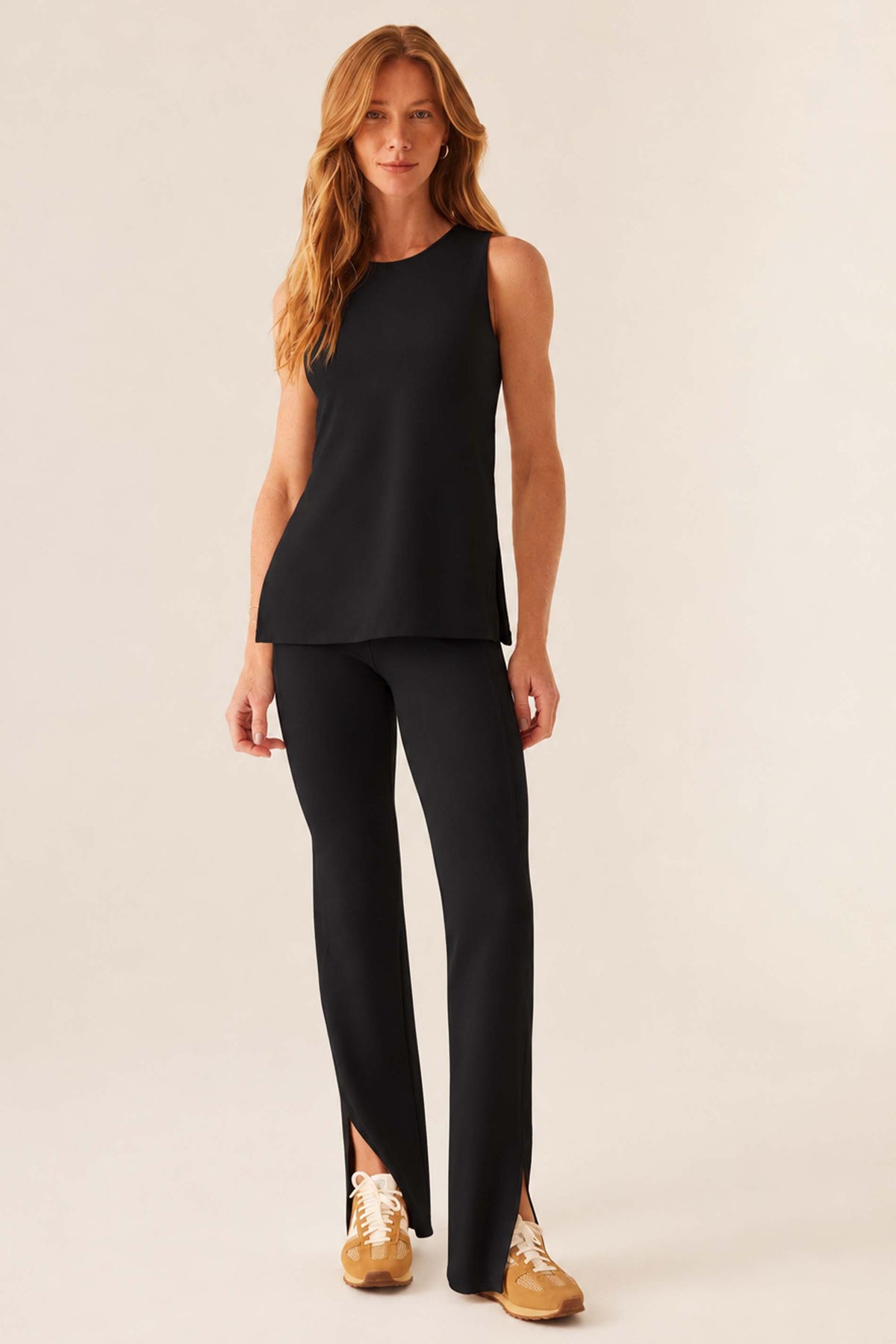 Calça Pantalona Malha Poliamida com Fenda Flow - Doce Trama