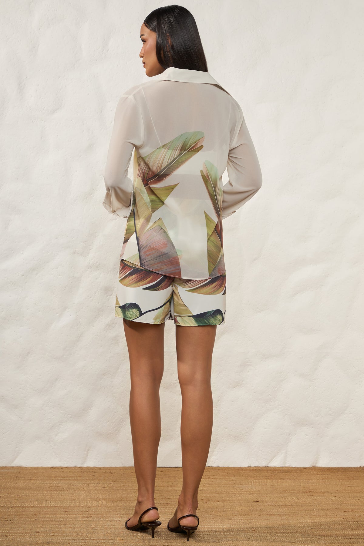 Camisa Feminina em Chiffon Estampado Resort- Doce Trama