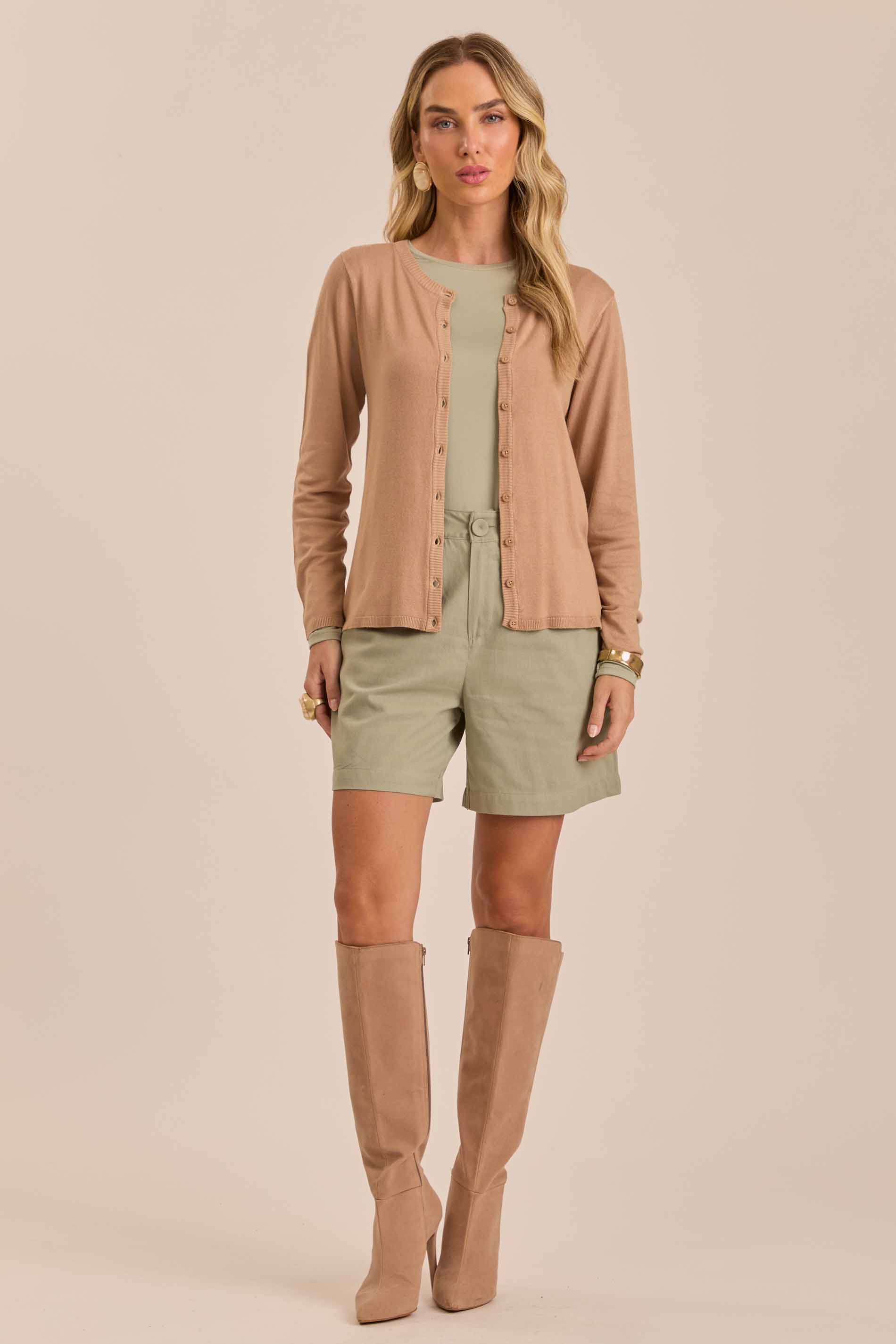 Cardigan Retrô Glam em Tricot