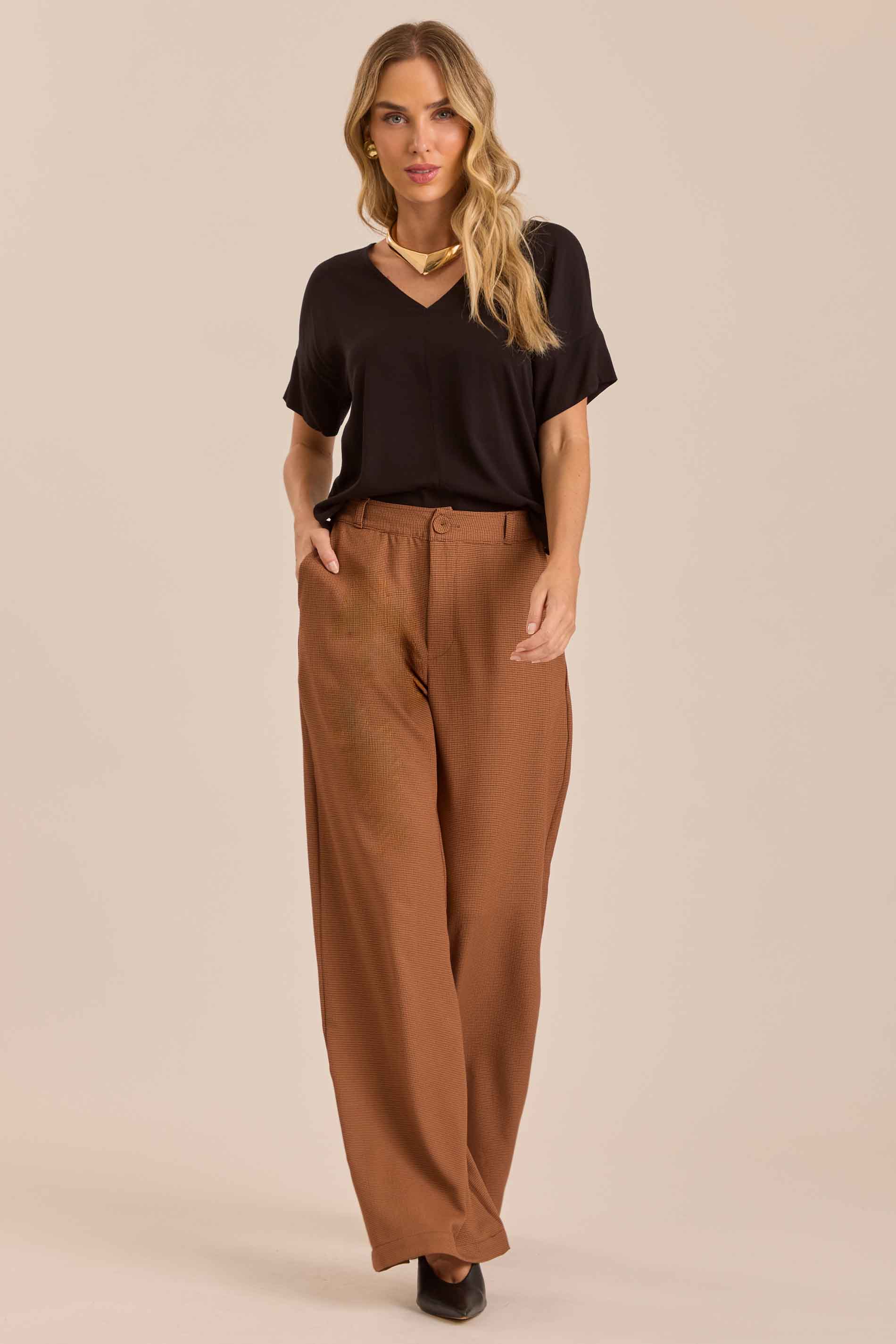 Blusa Soft Garden com Decote V