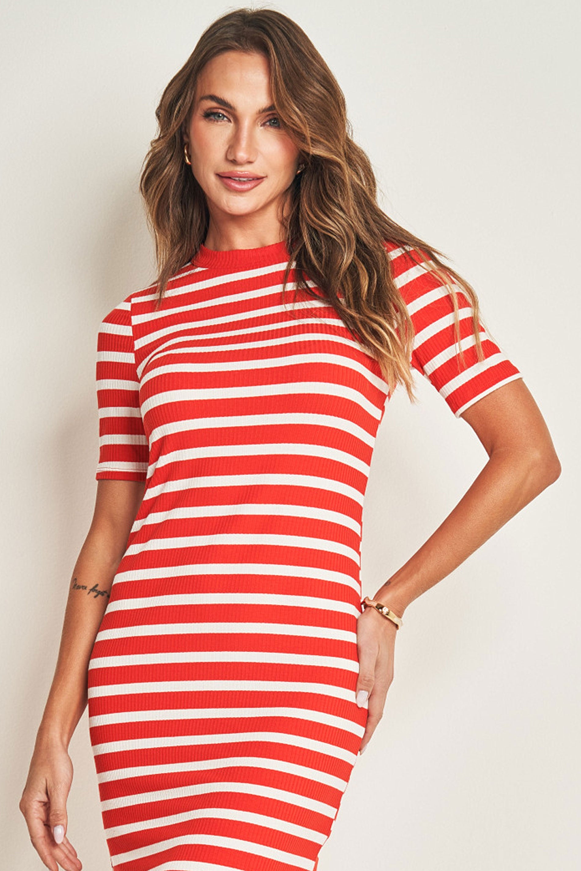 Vestido Curto Urban Desire em Ribana