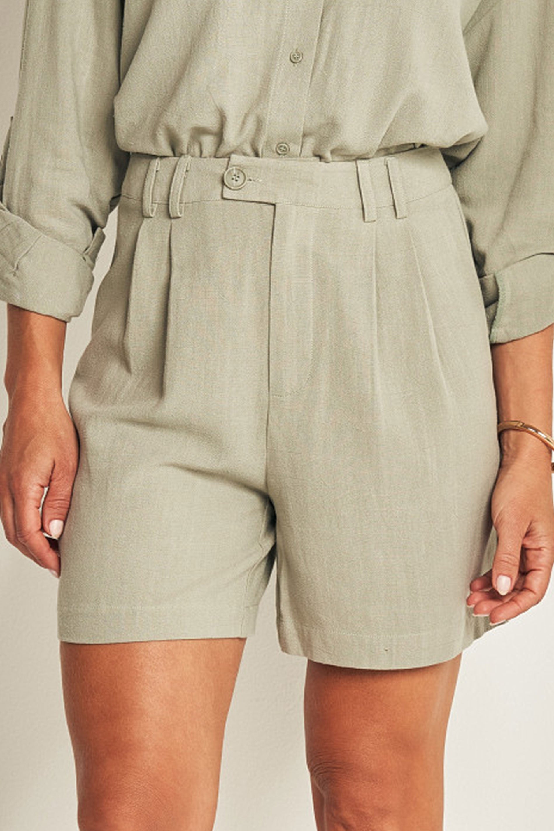 Shorts de Tecido Flamê Viscolinho