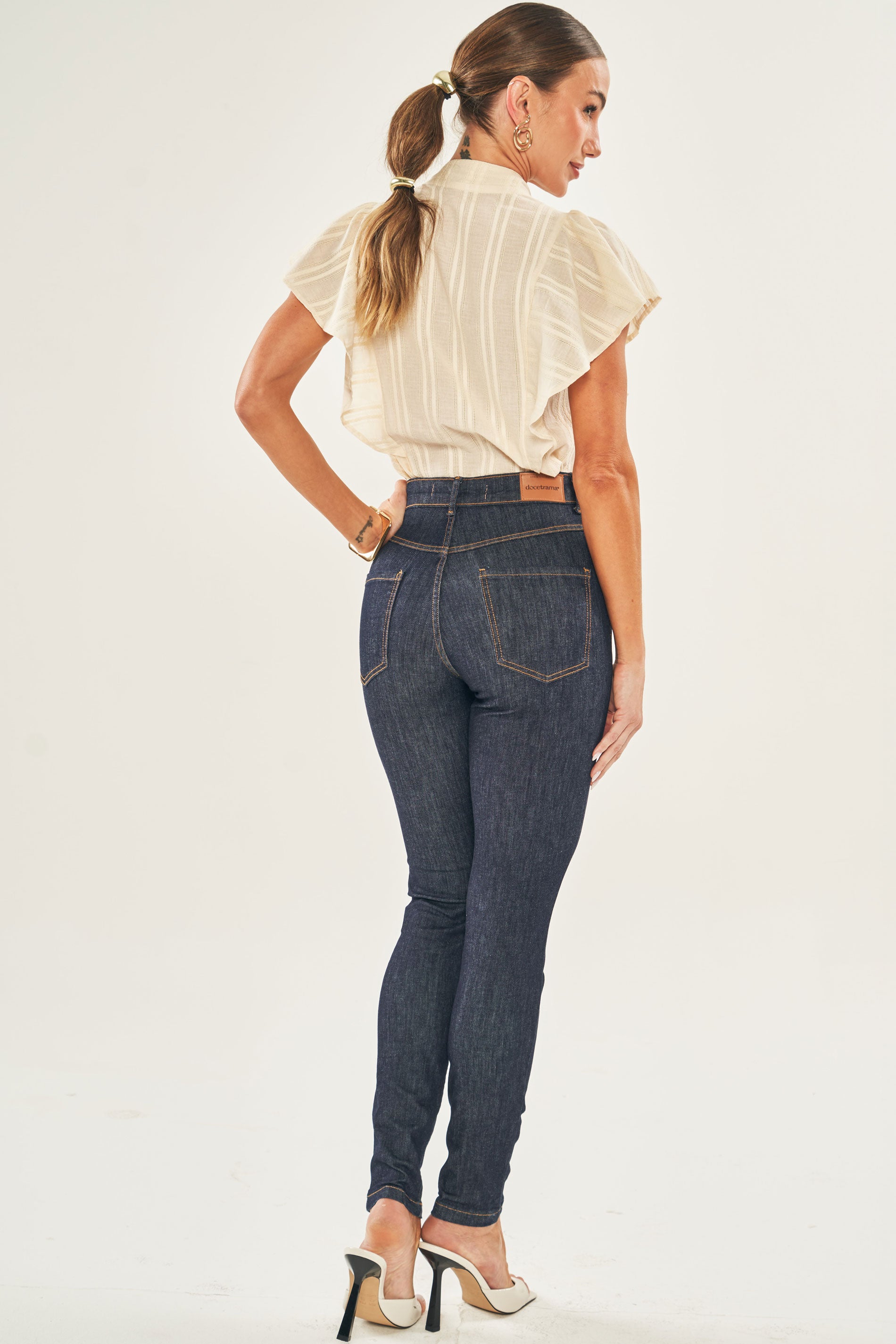 Calça Flora em Jeans com Elastano