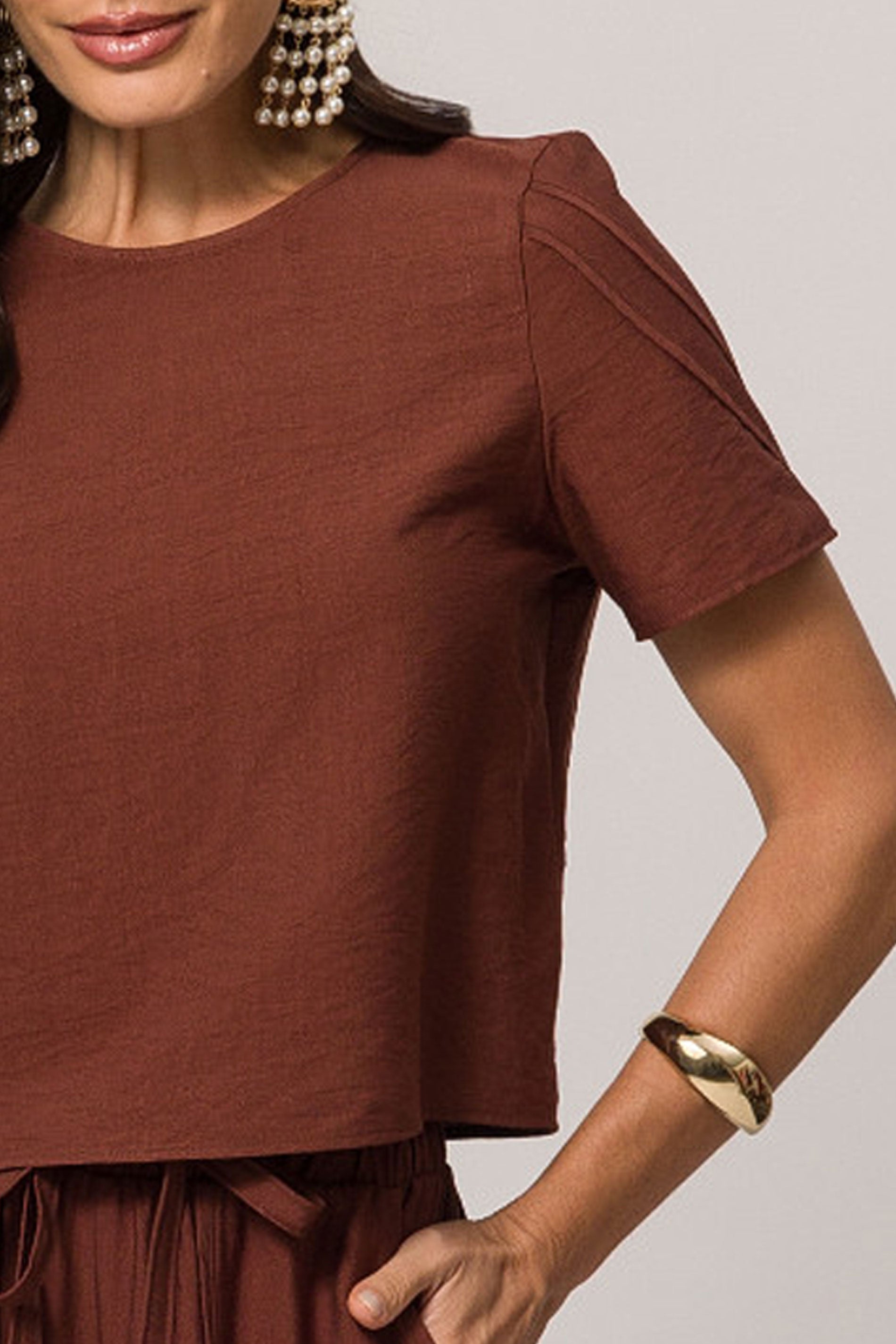 Blusa em viscoflow com manga curta