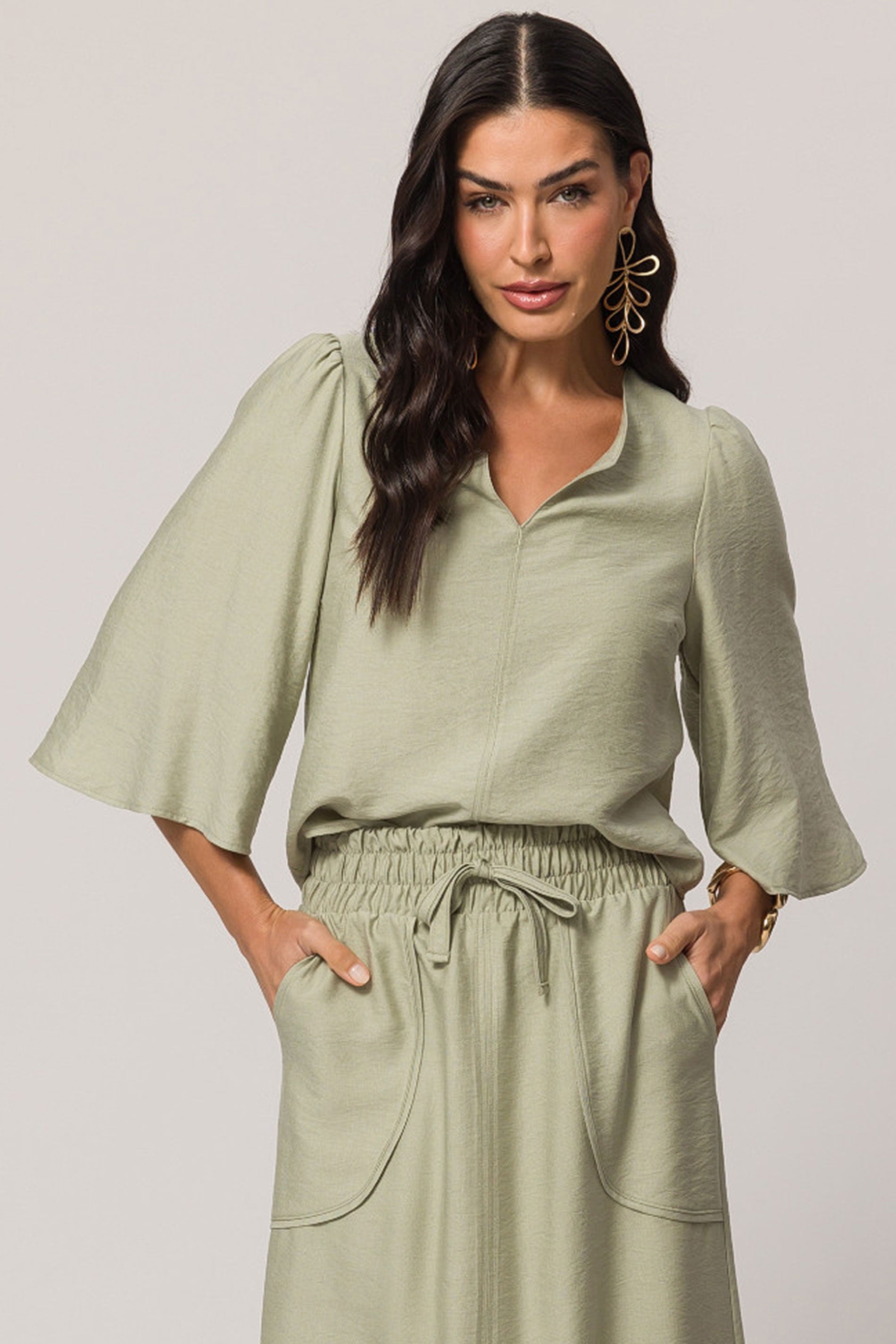 Saia midi com elástico em viscoflow