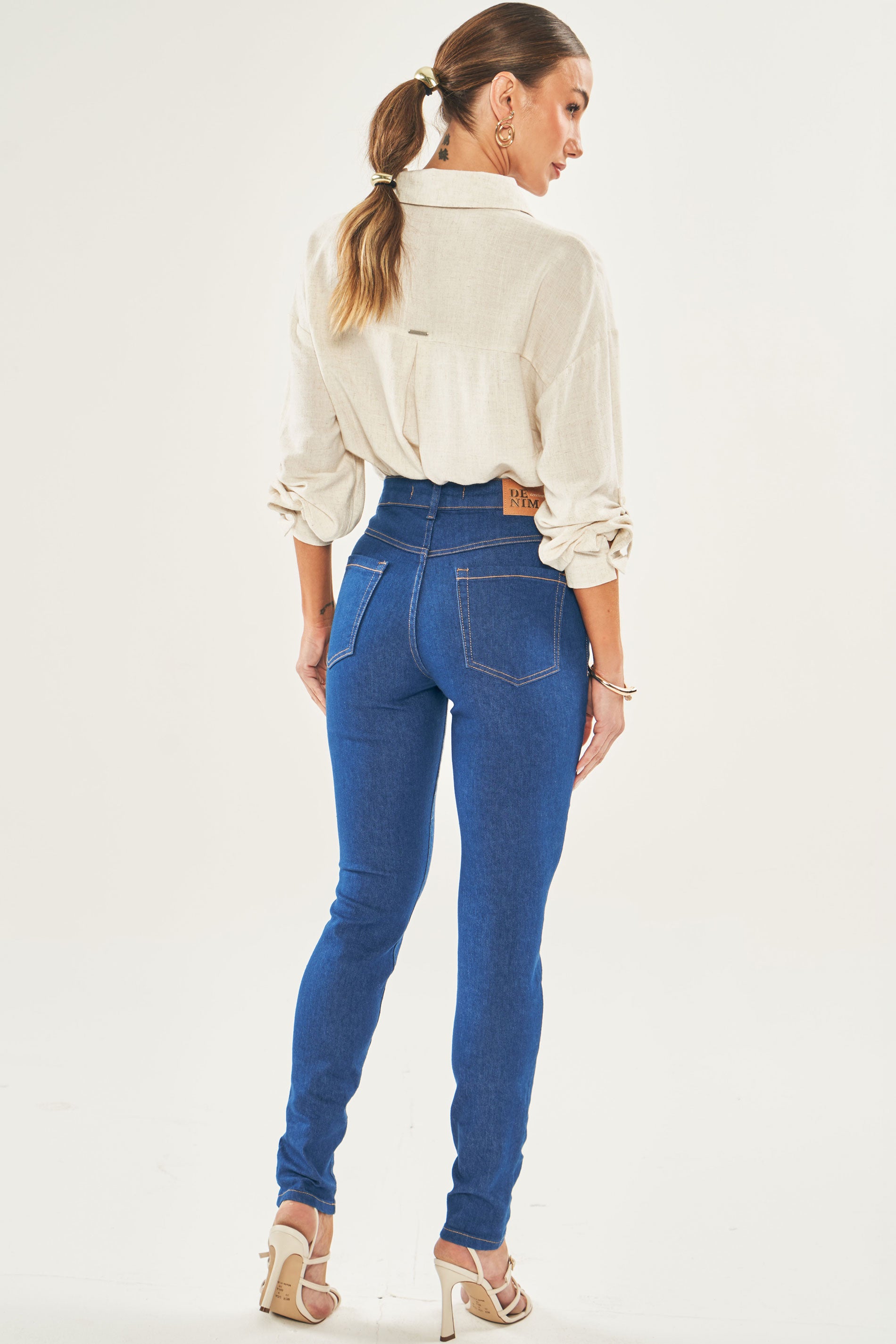 Calça Iris em Jeans com Elastano