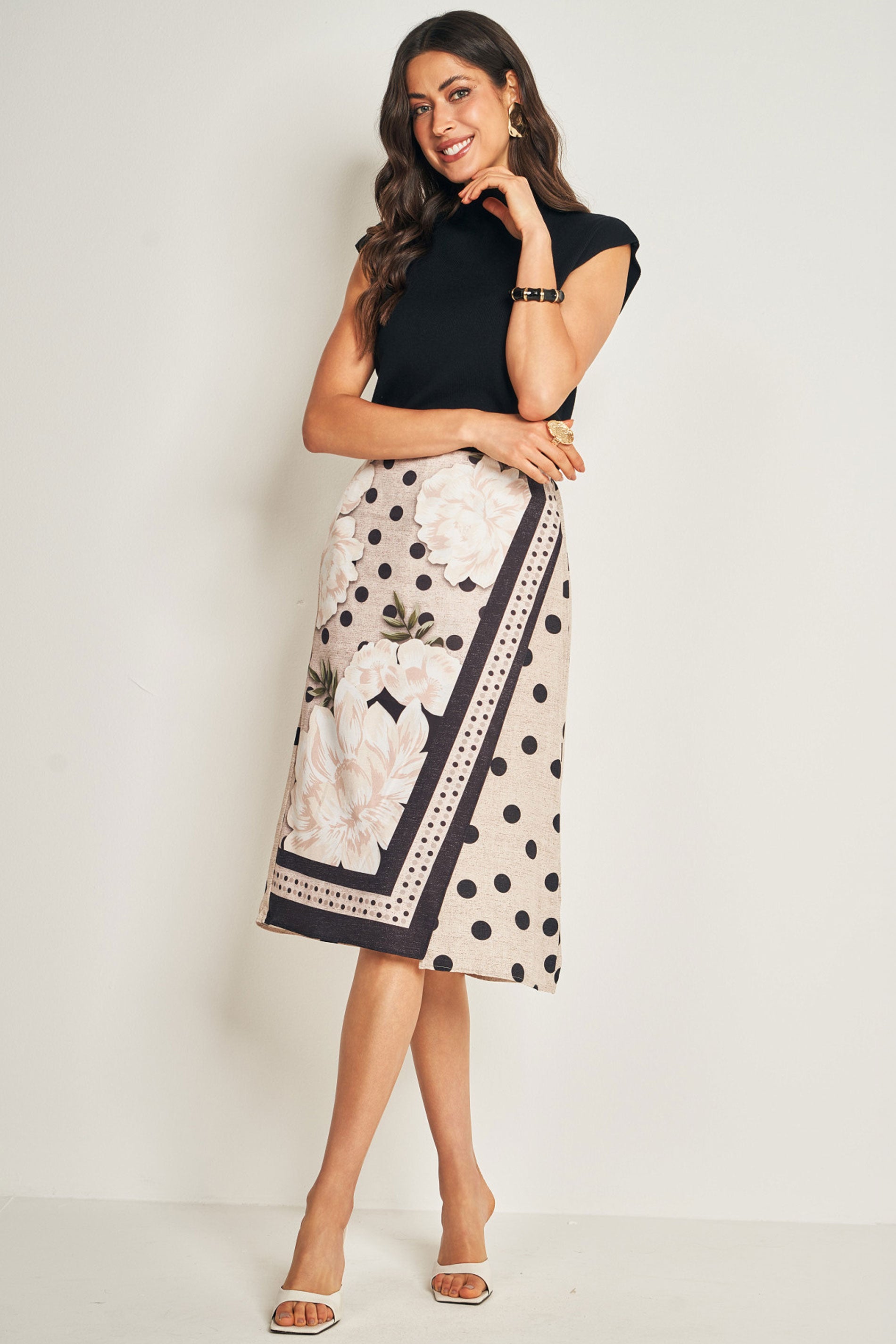 Saia midi de viscose e sarja com estampa elegante