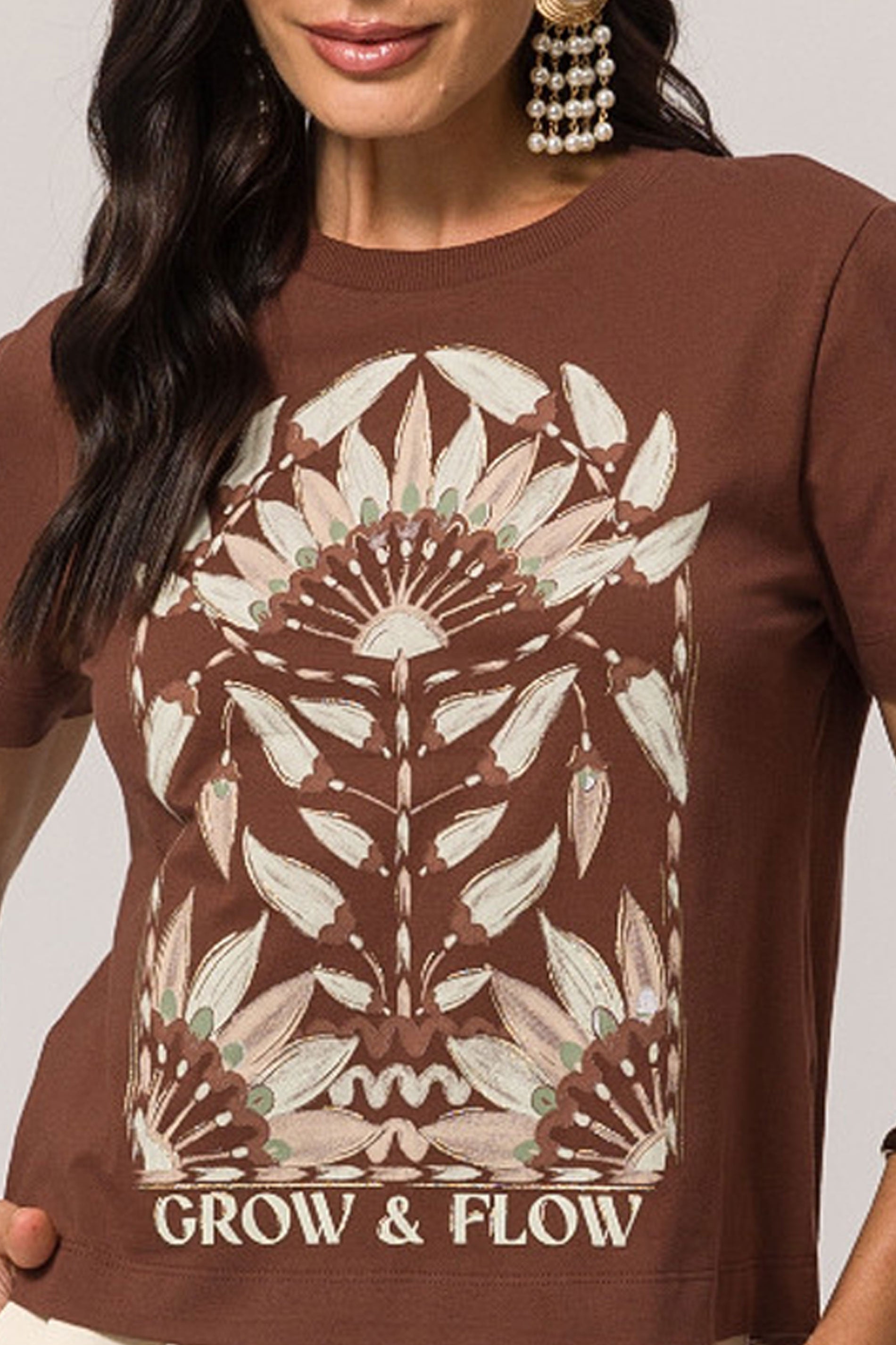 T-shirt em meia malha com ilustração charmosa