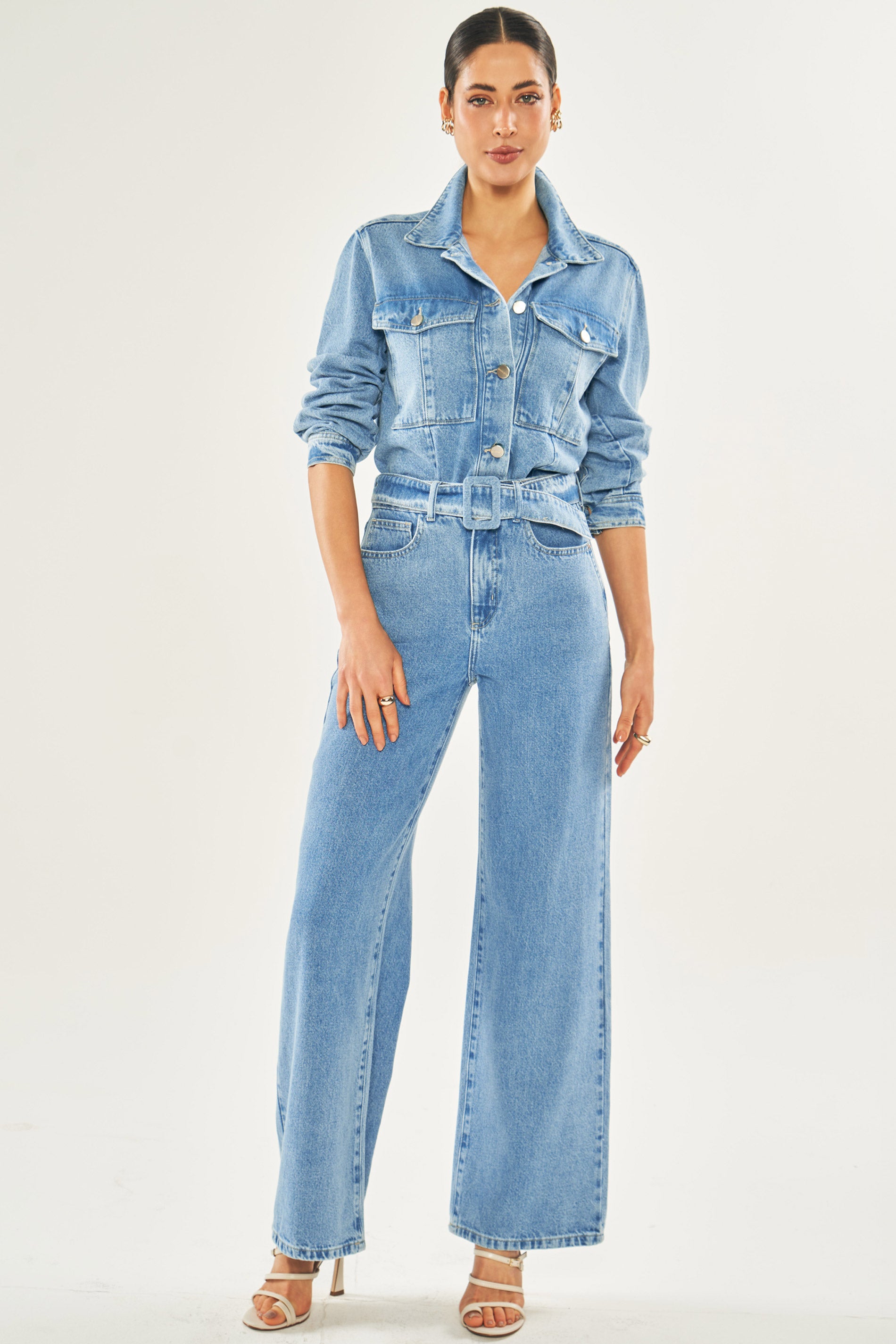 Calça Reta Cintura Alta Peônia em Jeans com Cinto Embutido