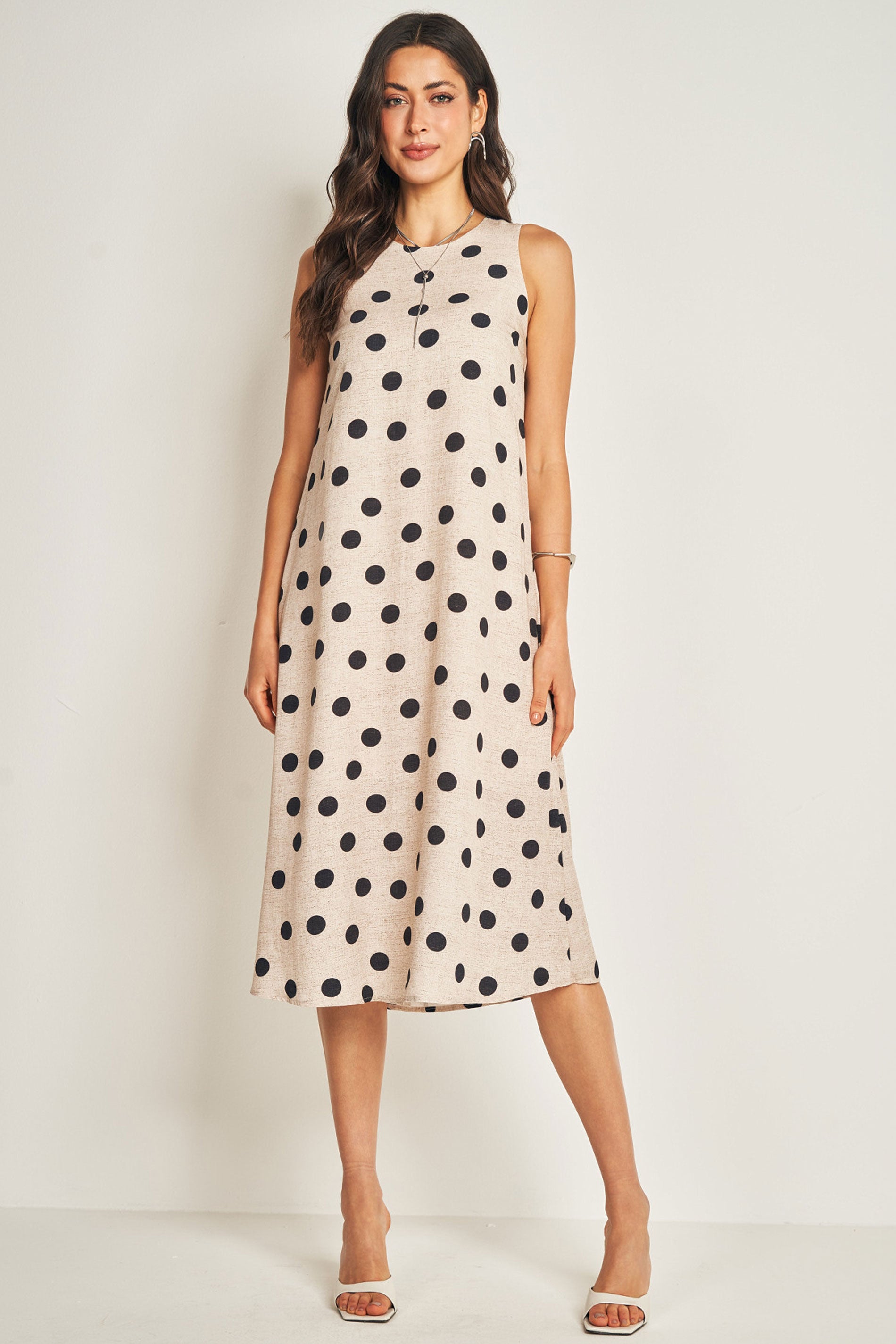 Vestido midi sem manga em plano viscose estampado